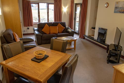 Popular Airbnb listing: Apartment - Sleeps 4 - River View - Pet Friendly in Cumbria