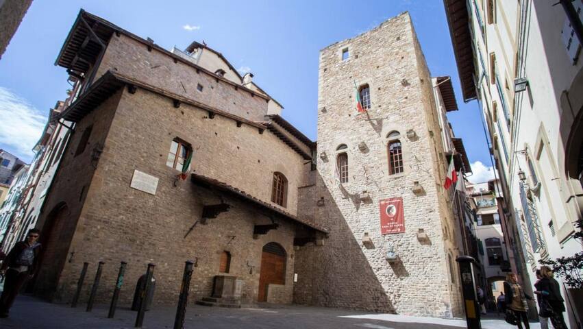 Presidential Penthouse – 3bed/3bath Just Renovated gallery image 5