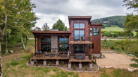 Elevated Elk - Million dollar view, hot tub!