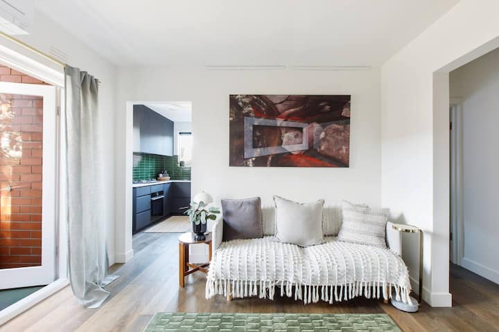 Sage Haven: Laidback St Kilda Beach Living - St Kilda