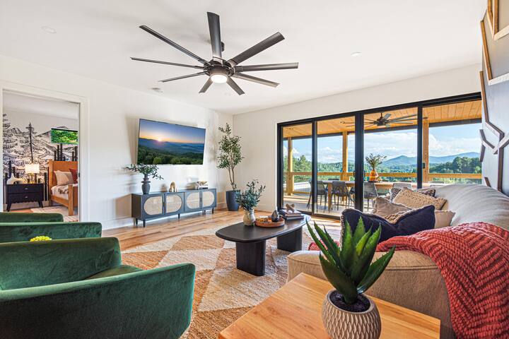 Symphony of Luxury near AVL |Power, Water, Intern gallery image 3