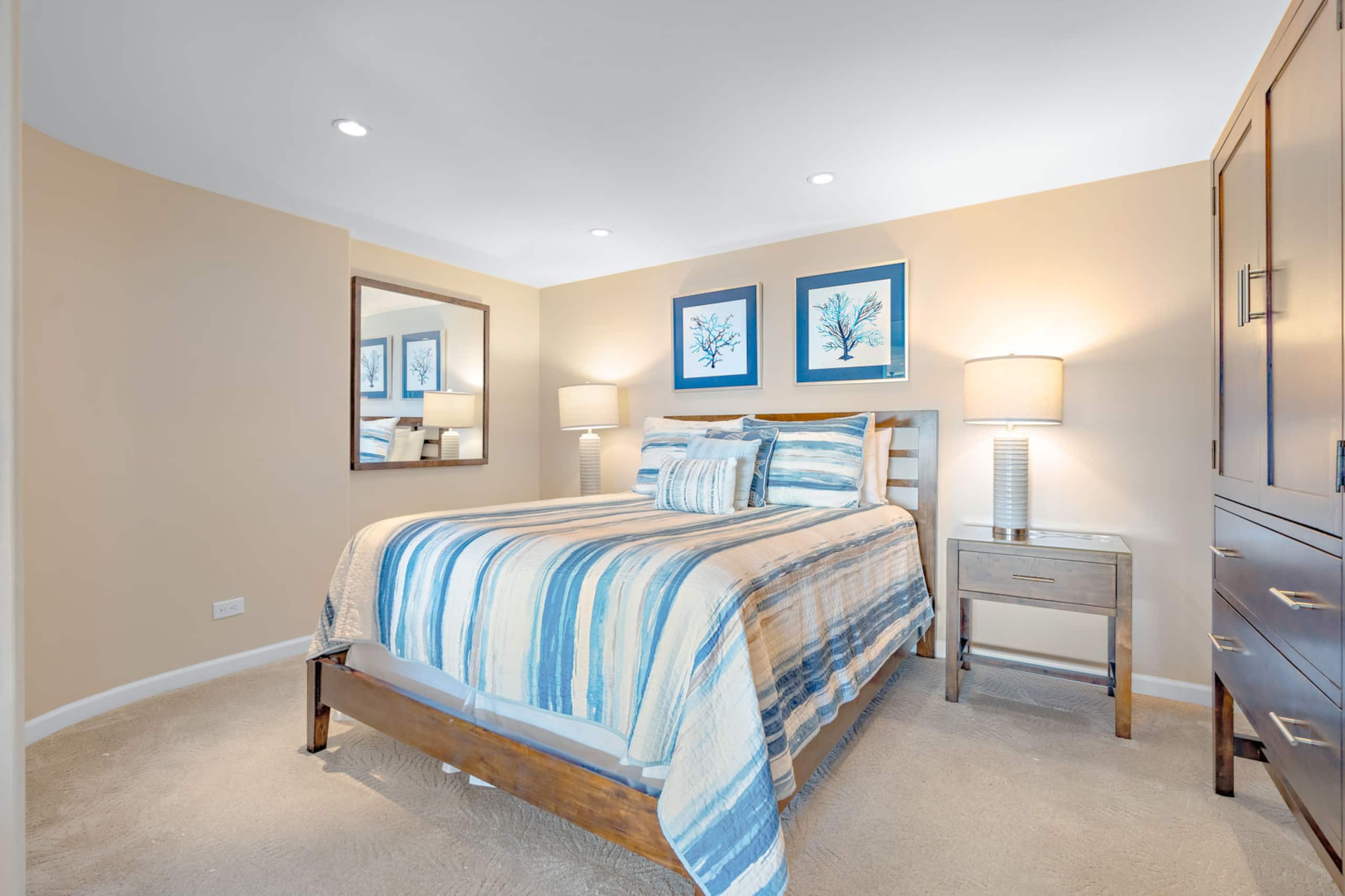 Condo in Lahaina · ★4.88 · 3 bedrooms · 5 beds · 2 shared baths - Image 32