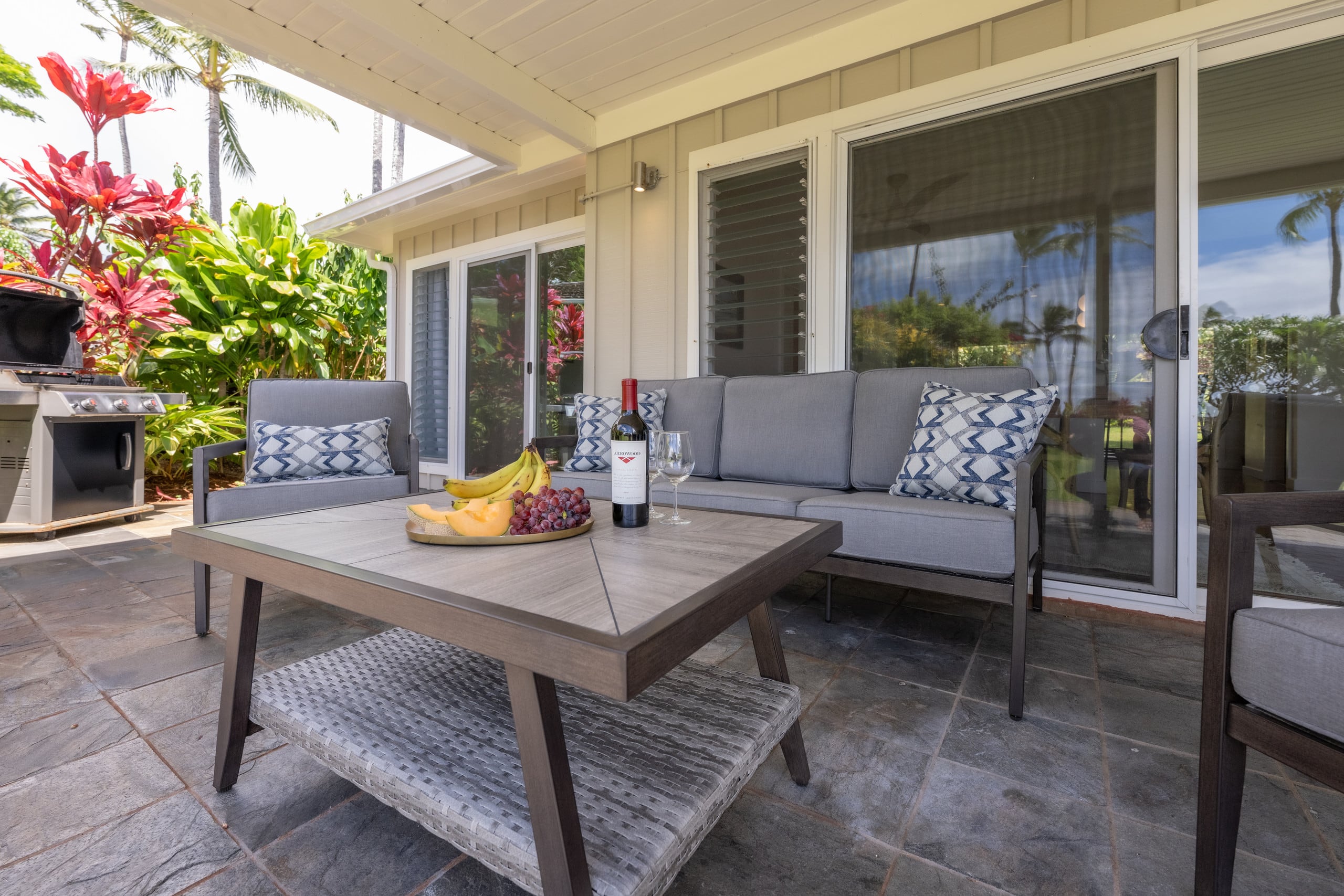 Condo in Lahaina · ★5.0 · 3 bedrooms · 5 beds · 3 baths - Image 34