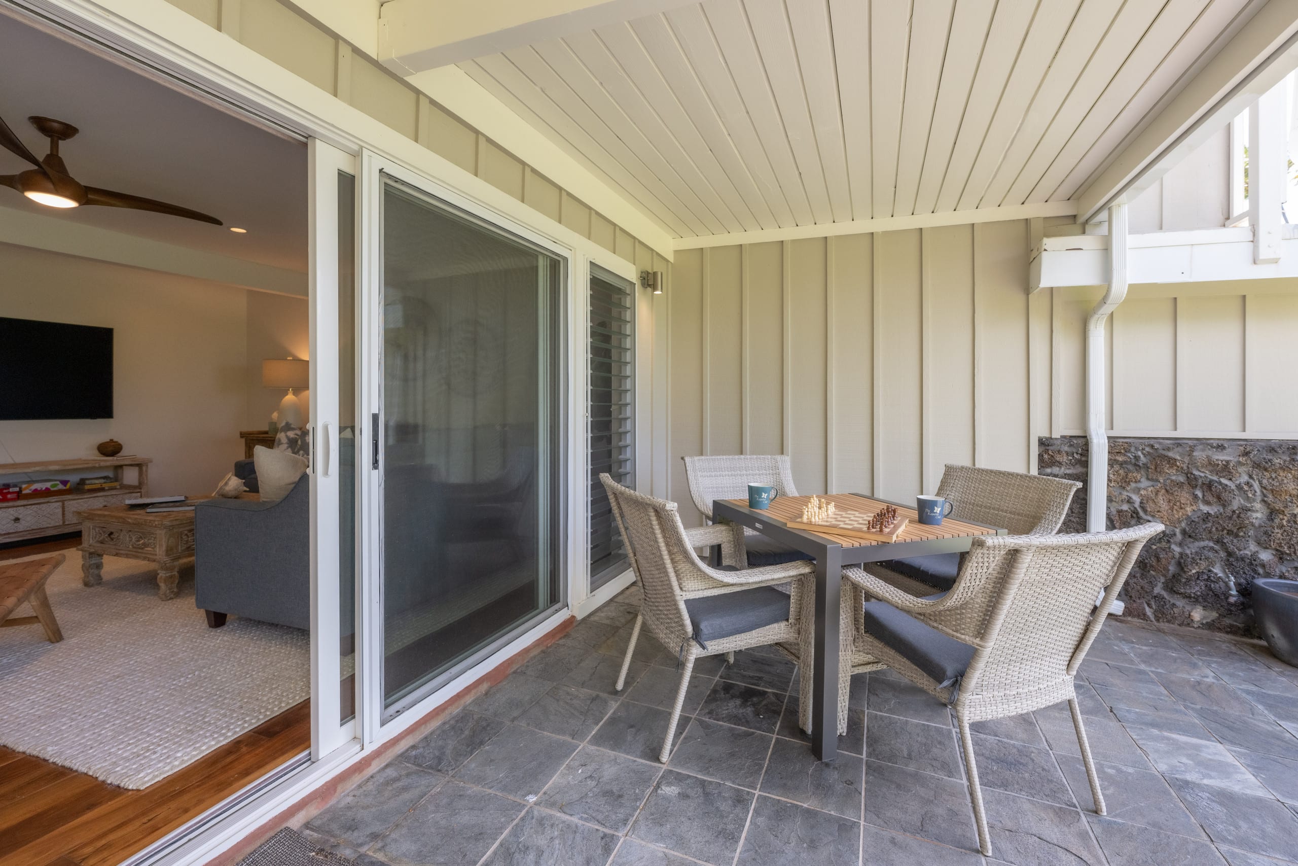 Condo in Lahaina · ★5.0 · 3 bedrooms · 5 beds · 3 baths - Image 35