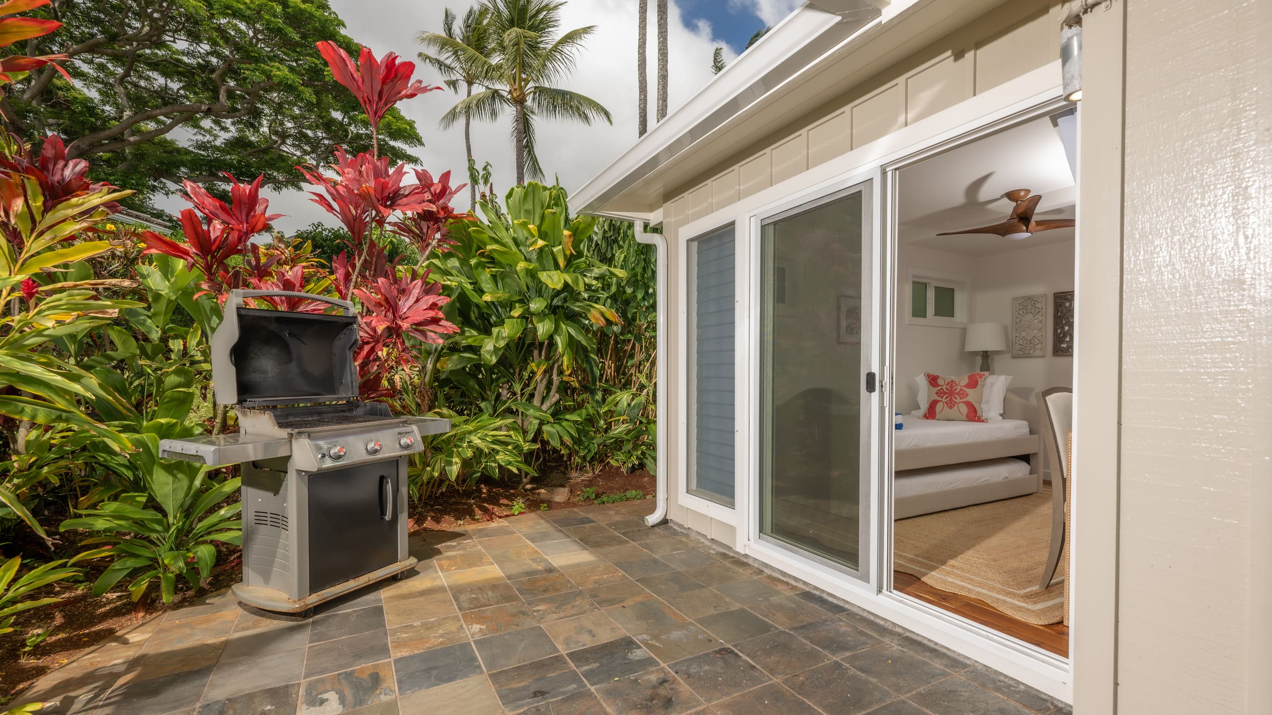 Condo in Lahaina · ★5.0 · 3 bedrooms · 5 beds · 3 baths - Image 33