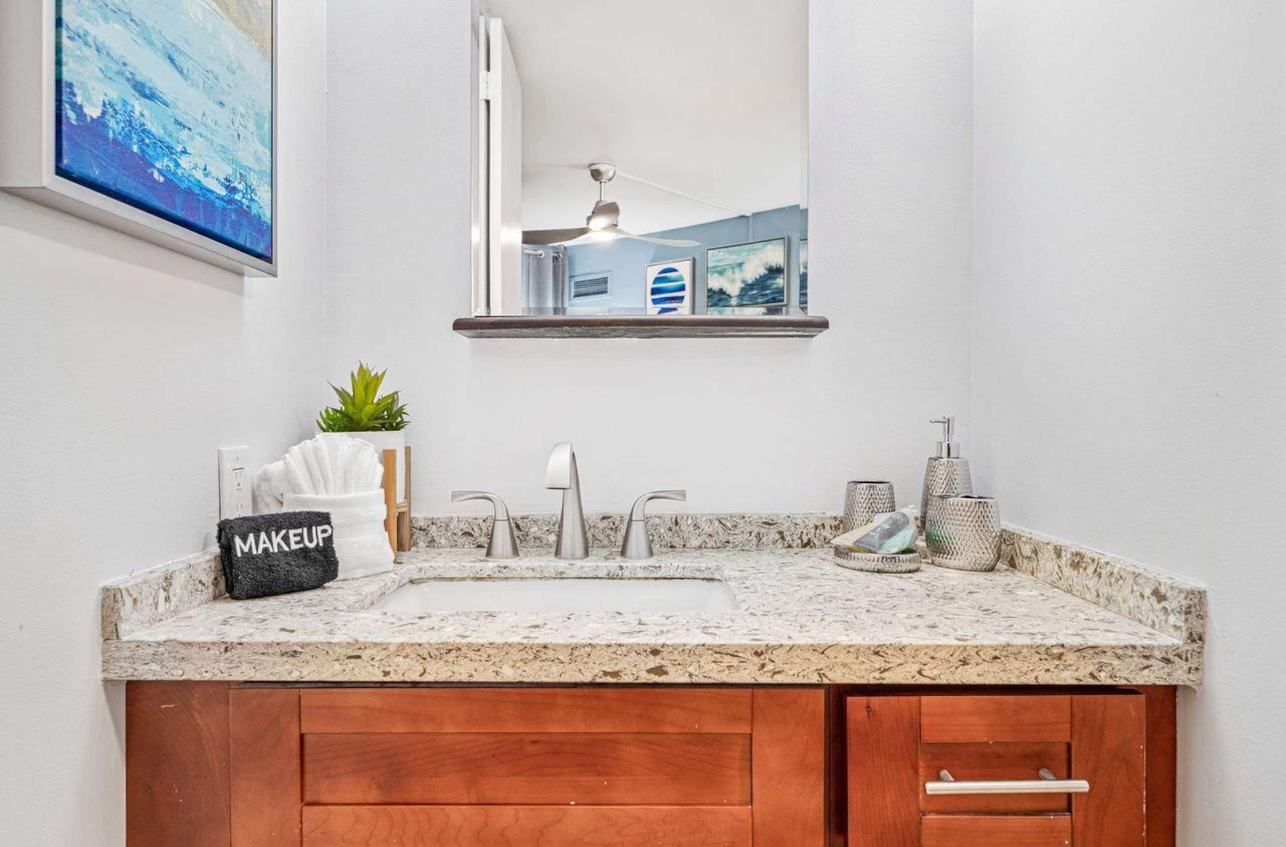 Condo in Kihei · ★5.0 · 1 bedroom · 2 beds · 1 bath - Image 33