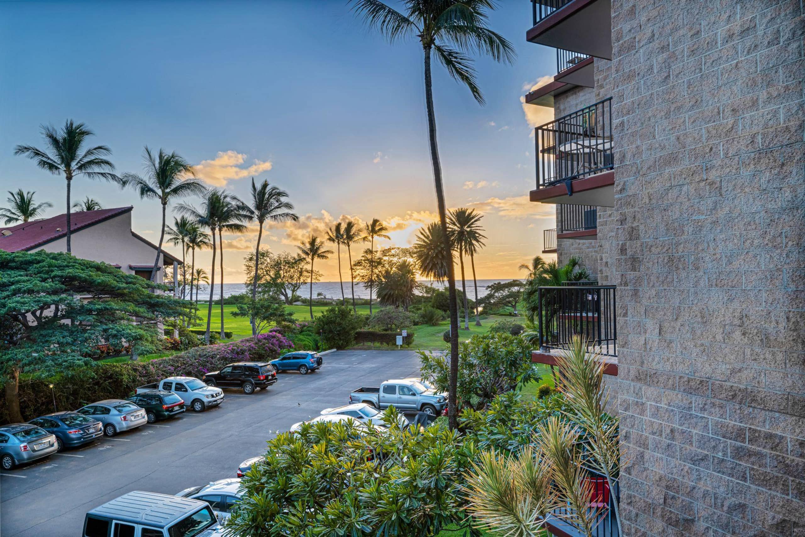 Condo in Kihei · ★5.0 · 1 bedroom · 2 beds · 1 bath - Image 37