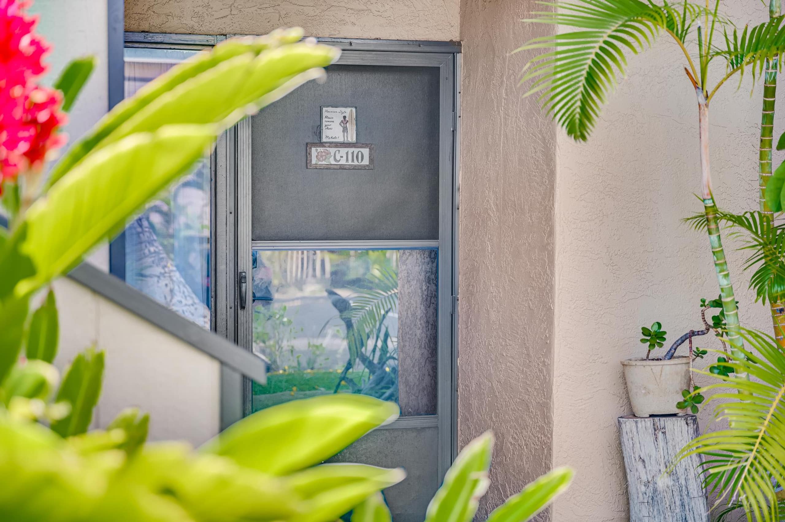 Condo in Kihei · ★4.0 · 2 bedrooms · 3 beds · 1 bath - Image 36