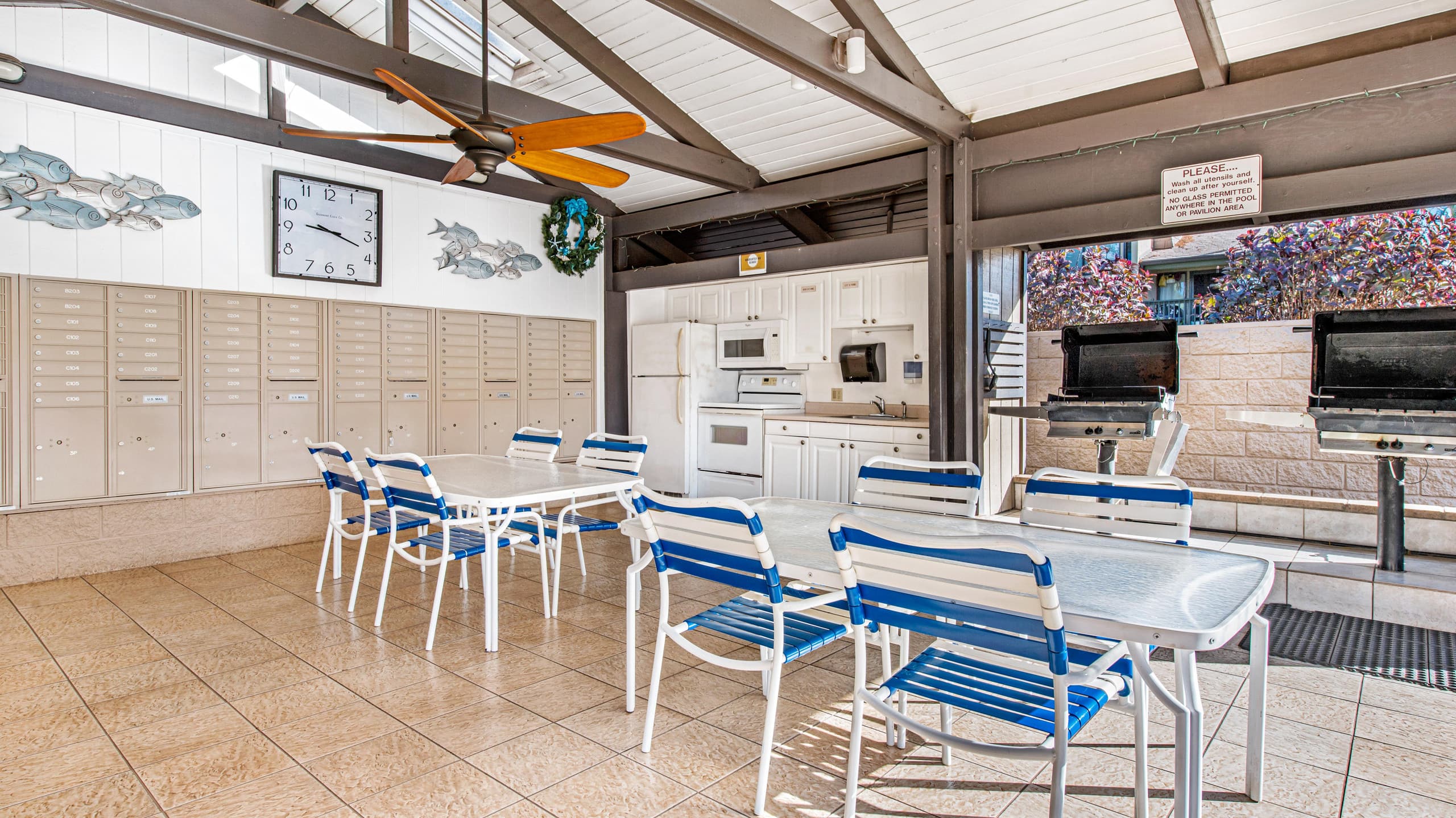 Condo in Kihei · ★4.0 · 2 bedrooms · 3 beds · 1 bath - Image 31