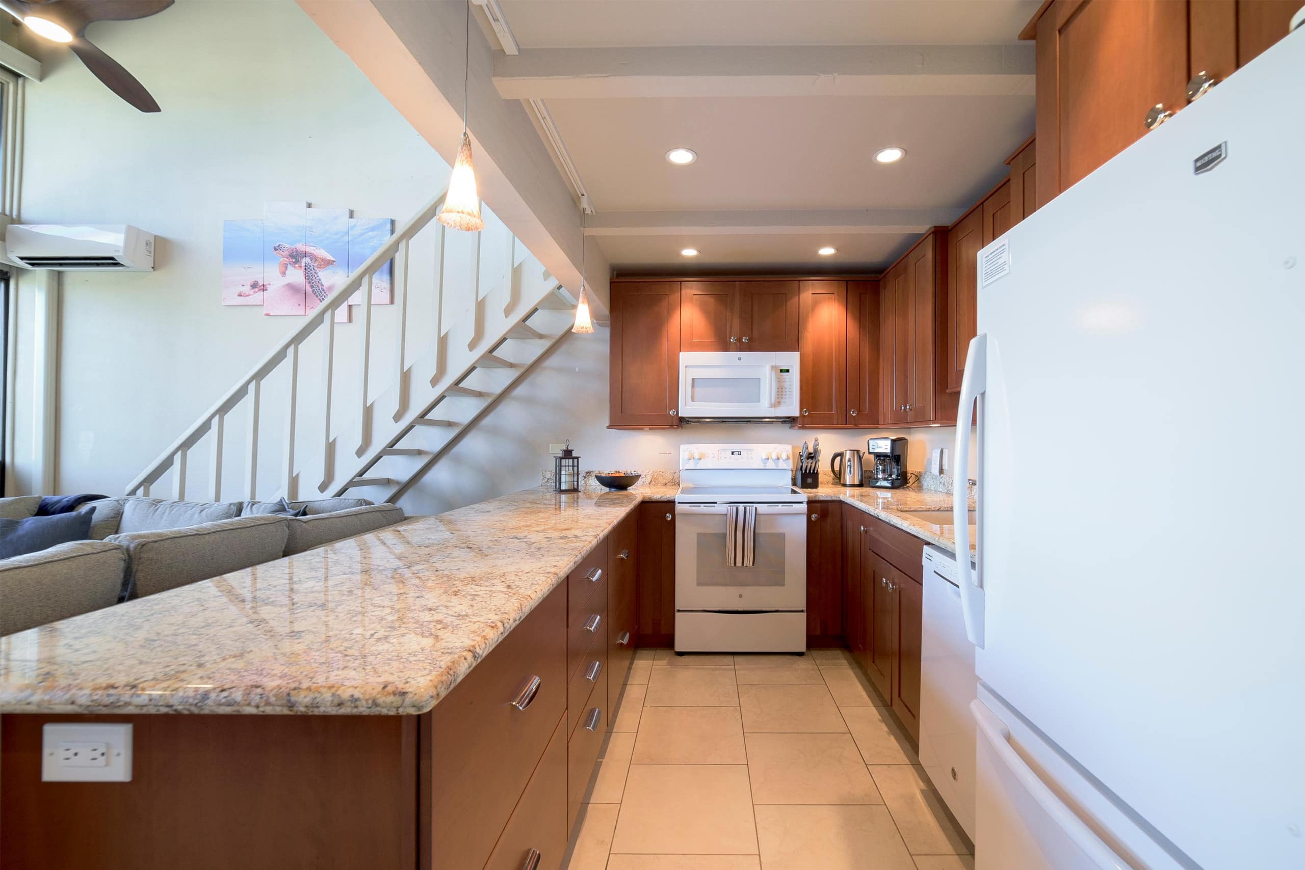 Condo in Kihei · ★4.92 · 3 bedrooms · 4 beds · 2 shared baths - Image 18