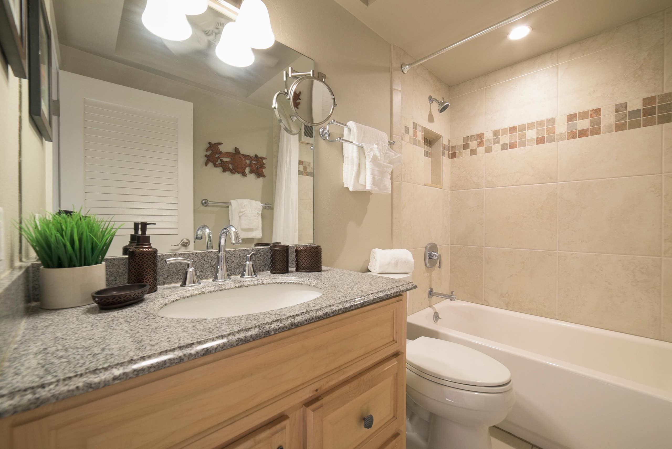 Condo in Kihei · ★4.92 · 3 bedrooms · 4 beds · 2 shared baths - Image 47