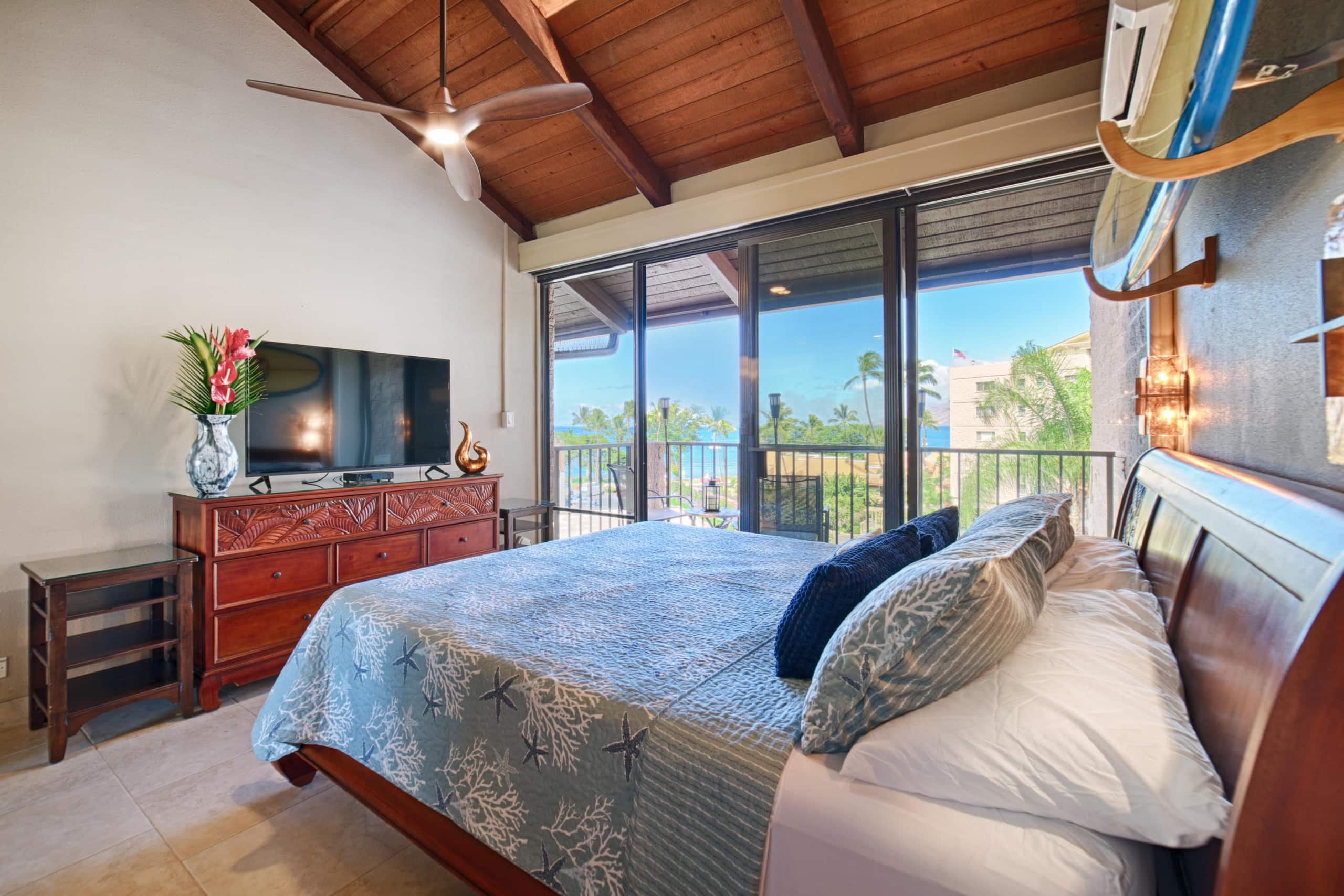 Condo in Kihei · ★4.92 · 3 bedrooms · 4 beds · 2 shared baths - Image 28