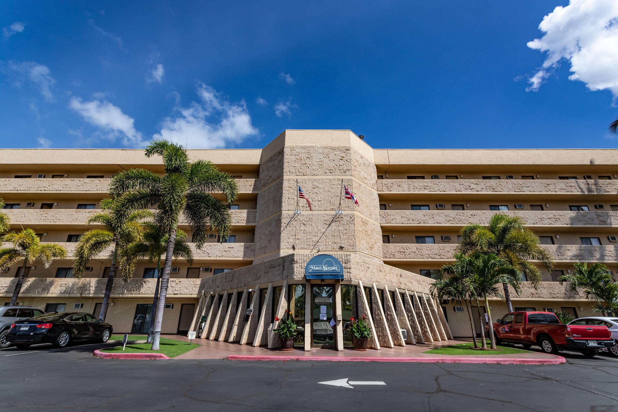 Condo in Kihei · ★4.33 · 1 bedroom · 3 beds · 2 shared baths - Image 35