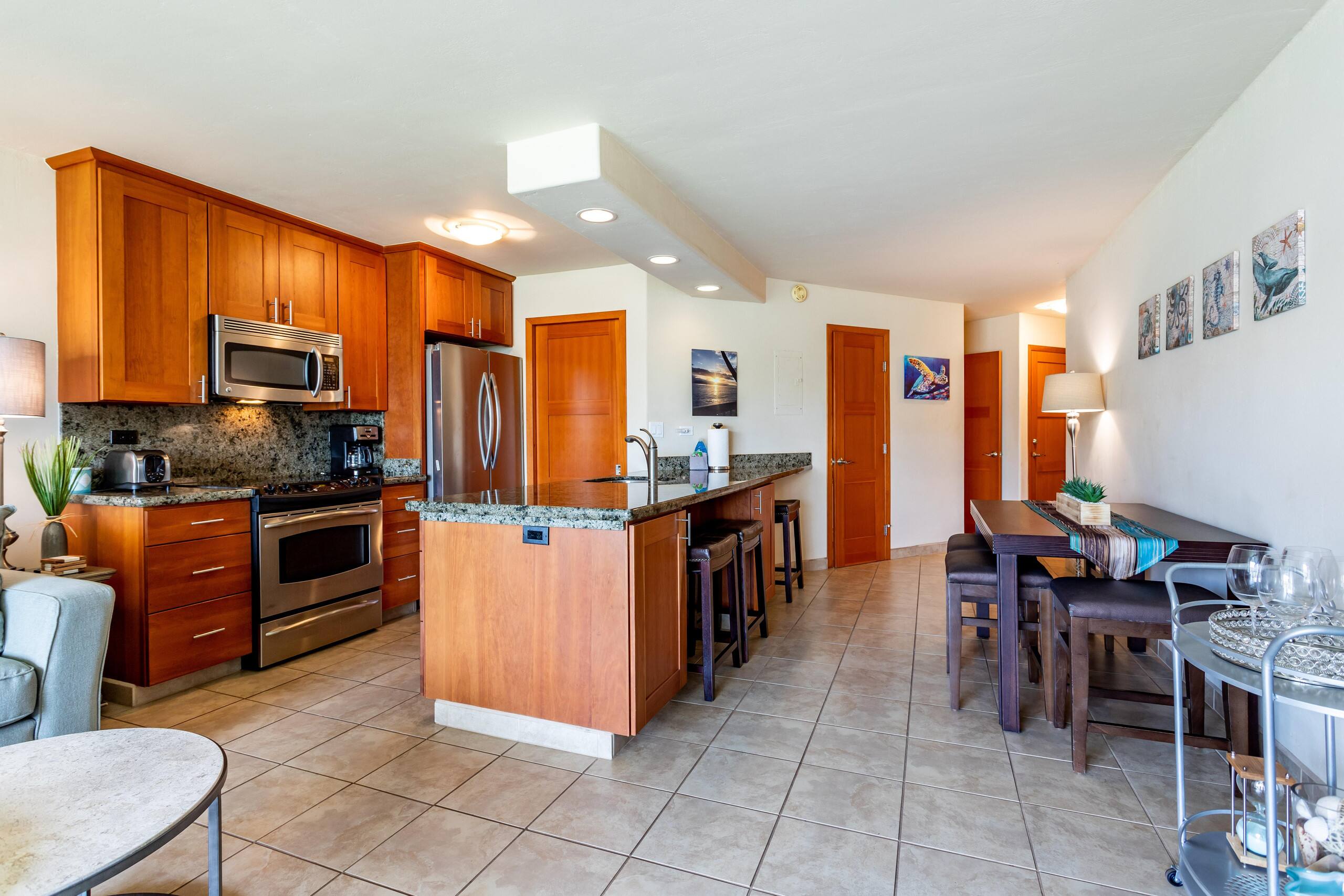 Condo in Kihei · ★4.33 · 1 bedroom · 3 beds · 2 shared baths - Image 11