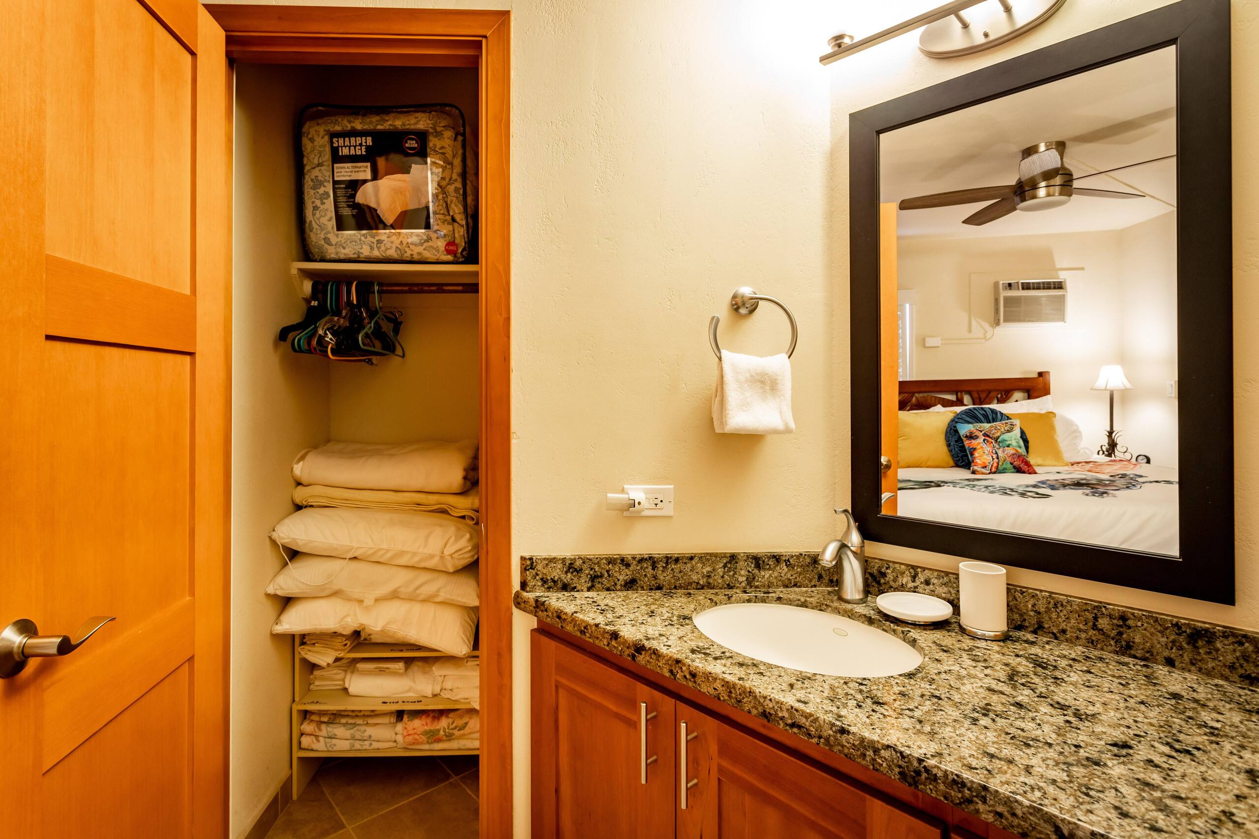 Condo in Kihei · ★4.33 · 1 bedroom · 3 beds · 2 shared baths - Image 21