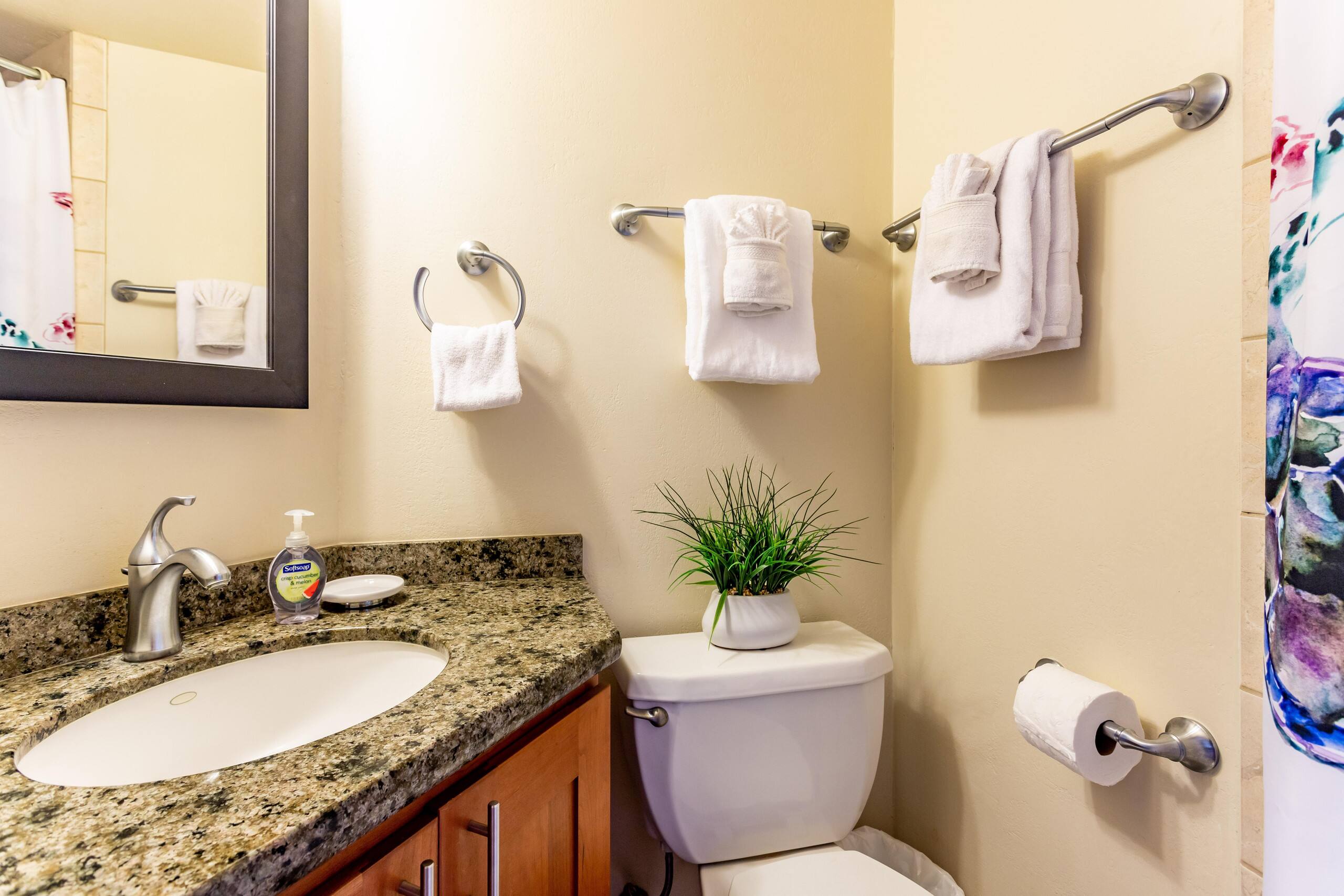 Condo in Kihei · ★4.33 · 1 bedroom · 3 beds · 2 shared baths - Image 19