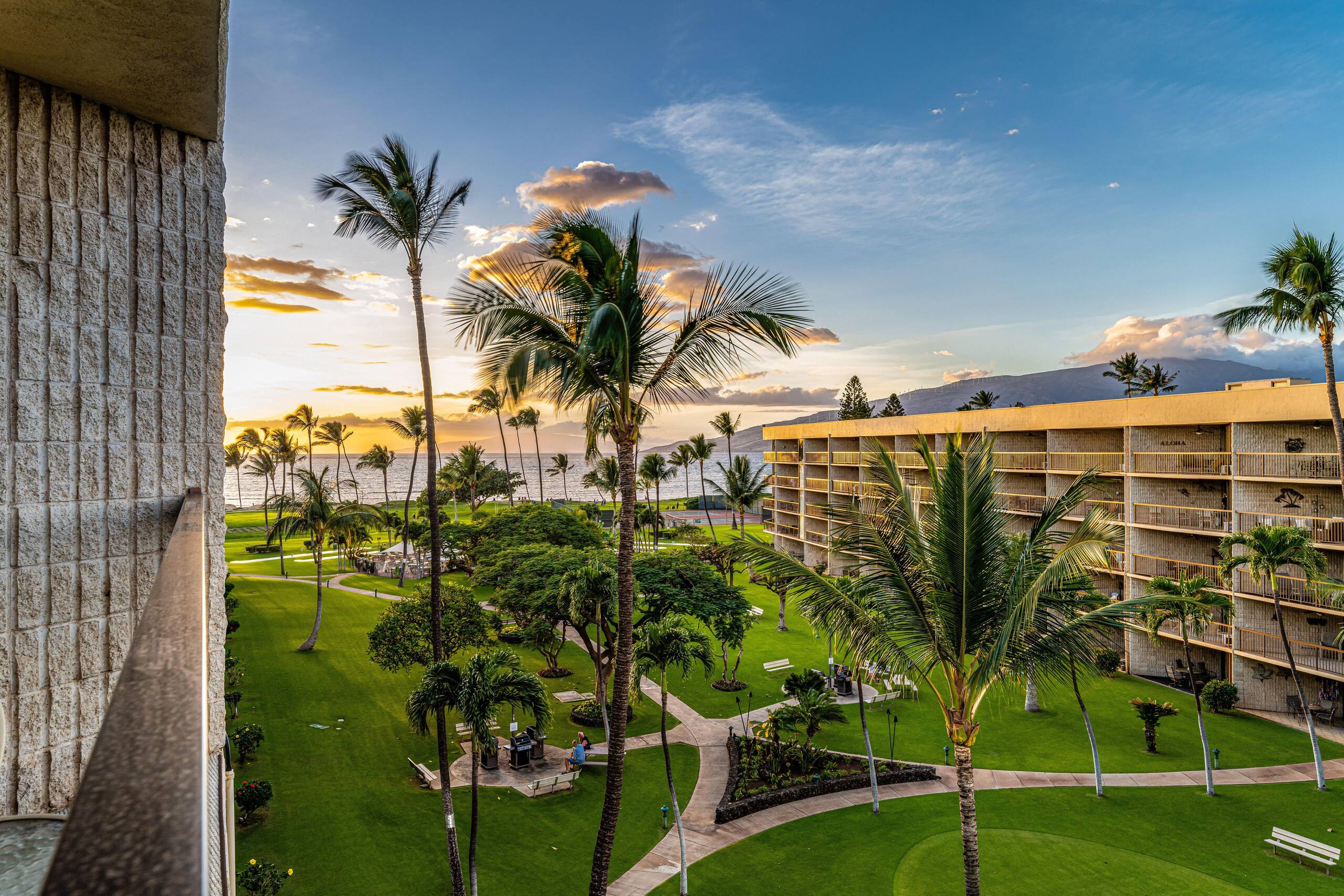 Condo in Kihei · ★4.8 · 1 bedroom · 2 beds · 1 bath - Image 1