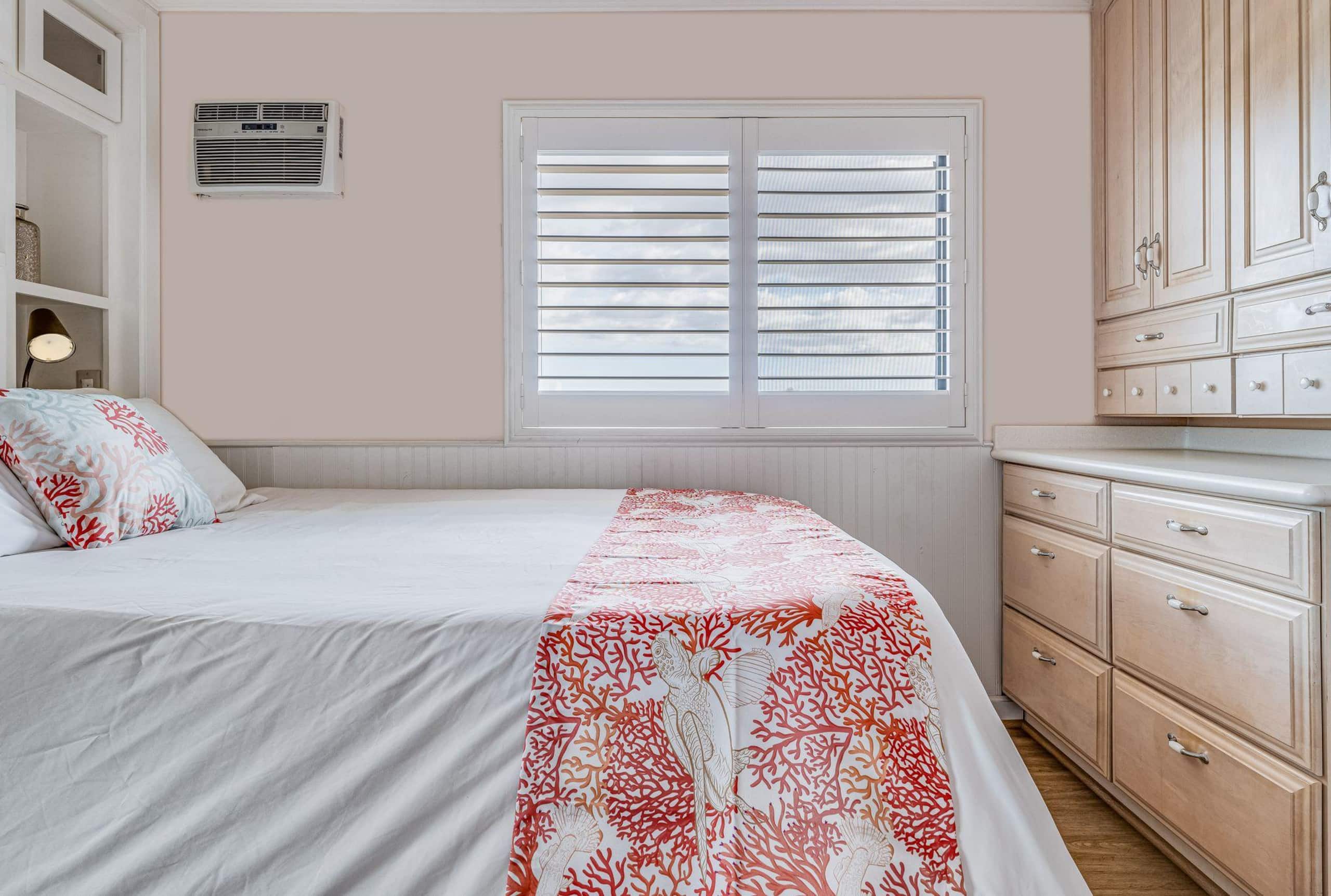 Condo in Kihei · ★4.8 · 1 bedroom · 2 beds · 1 bath - Image 17
