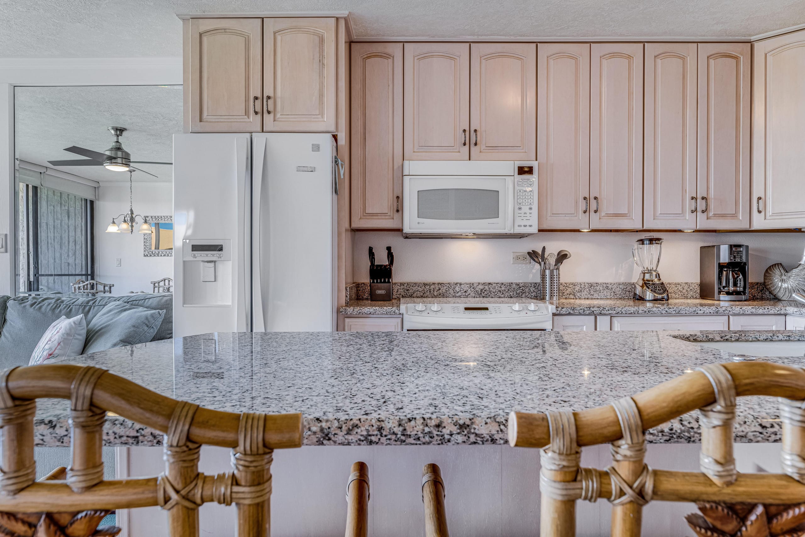 Condo in Kihei · ★4.8 · 1 bedroom · 2 beds · 1 bath - Image 13