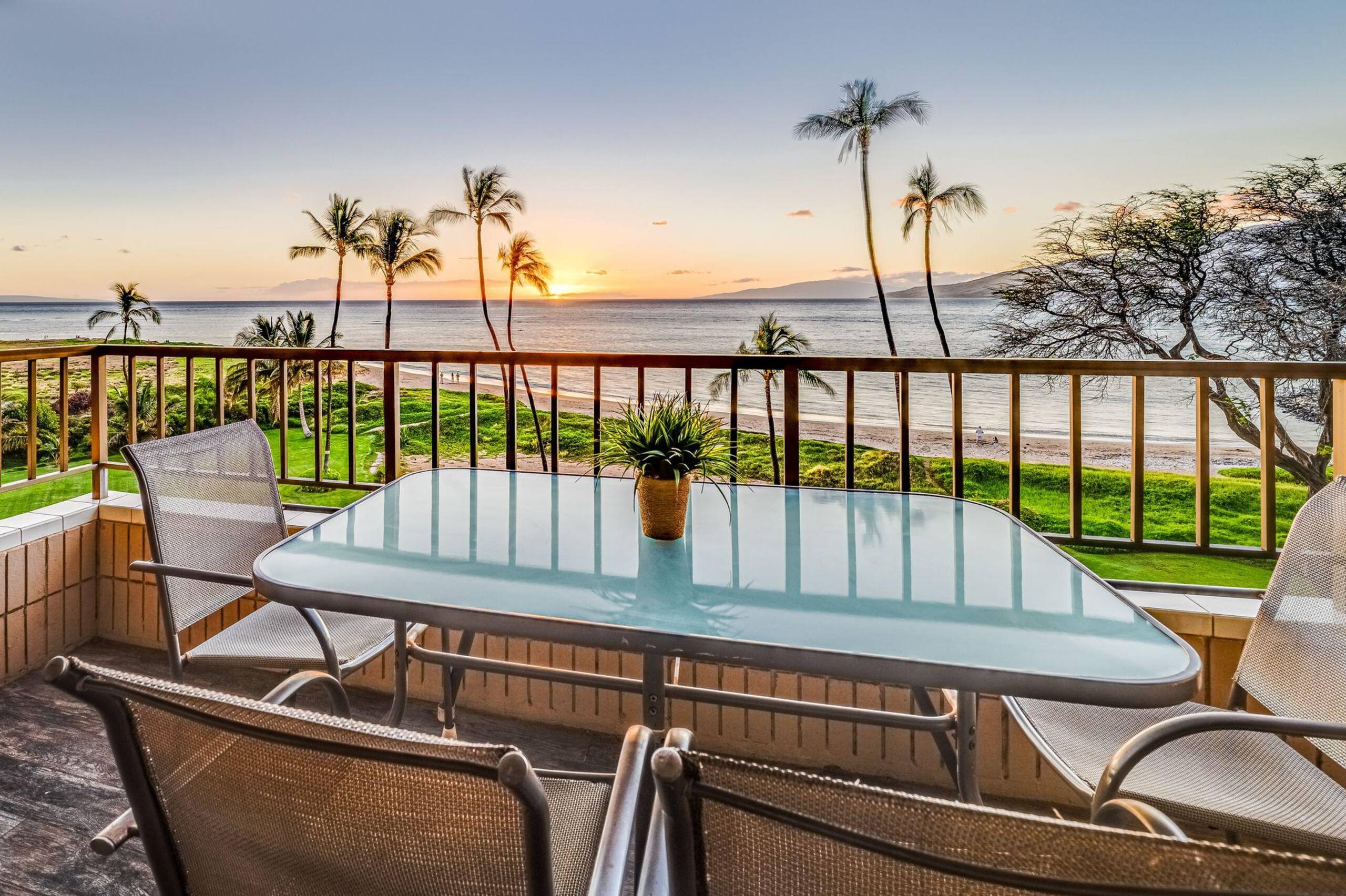 Condo in Kihei · ★4.0 · 1 bedroom · 2 beds · 1 bath - Image 10