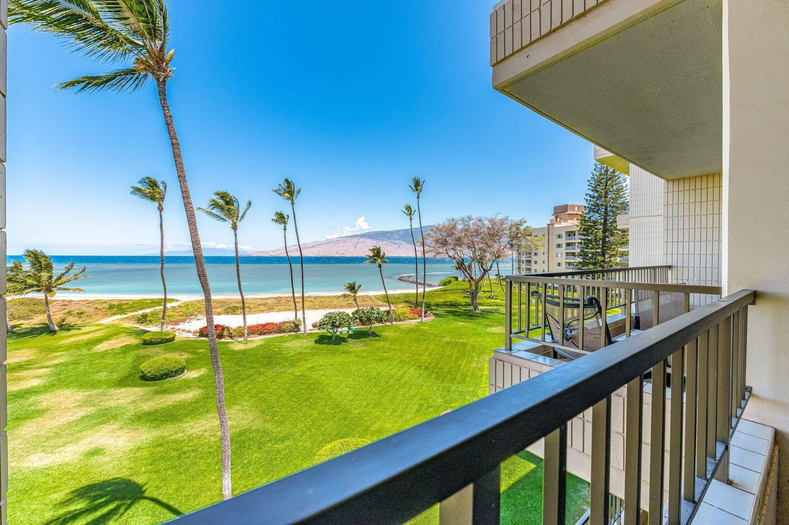 Condo in Kihei · ★4.86 · 1 bedroom · 2 beds · 1 bath - Image 8