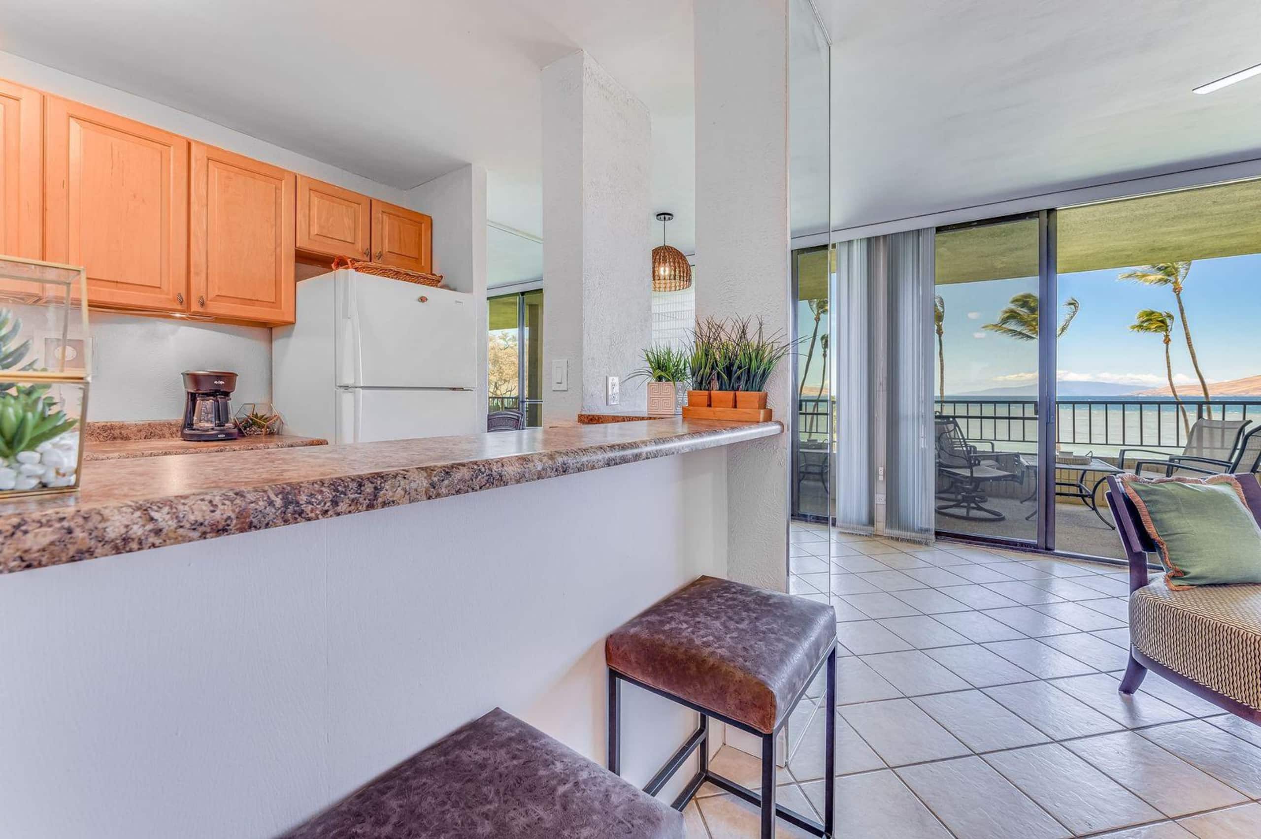 Condo in Kihei · ★4.86 · 1 bedroom · 2 beds · 1 bath - Image 12