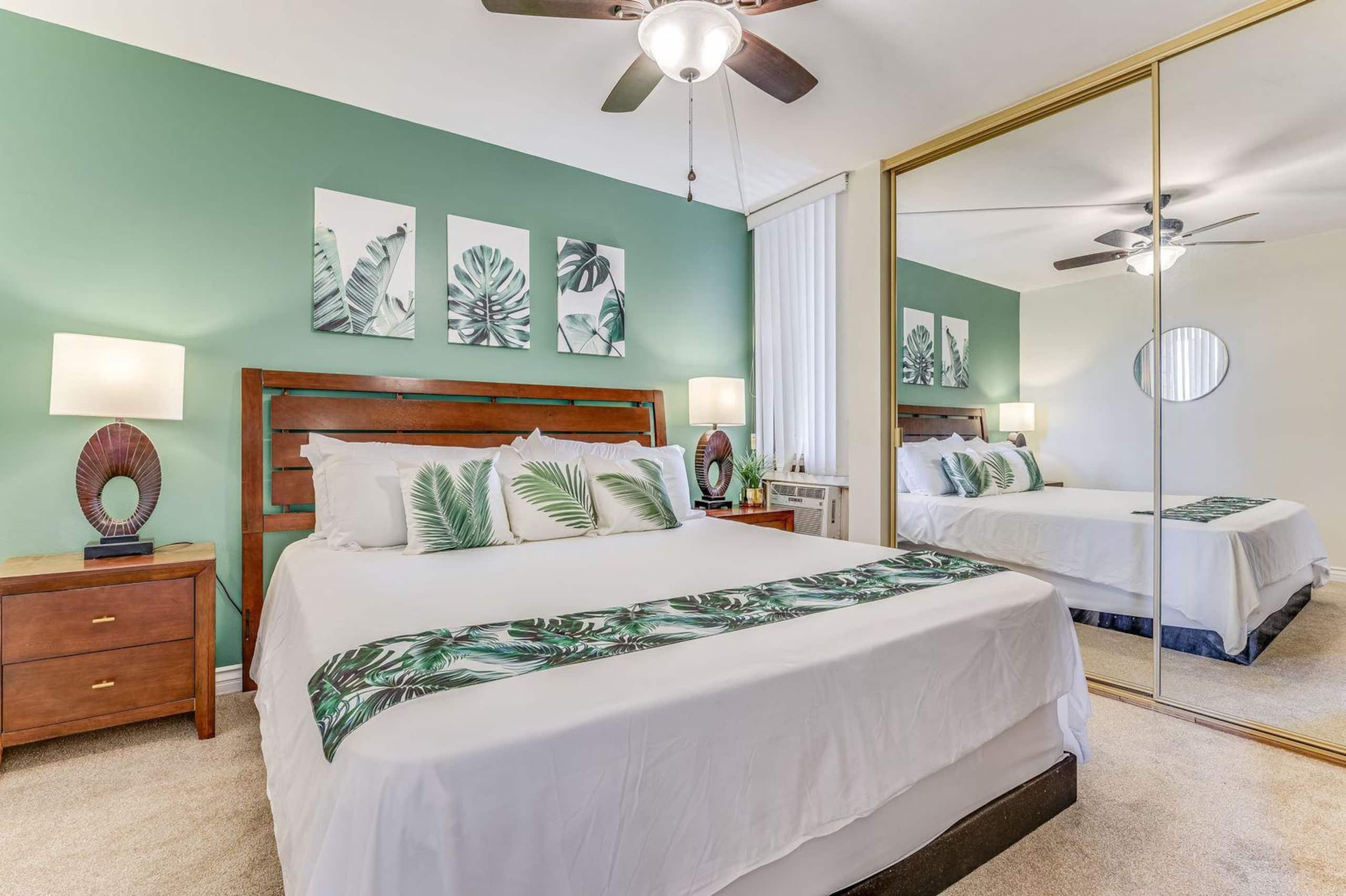 Condo in Kihei · ★4.86 · 1 bedroom · 2 beds · 1 bath - Image 4