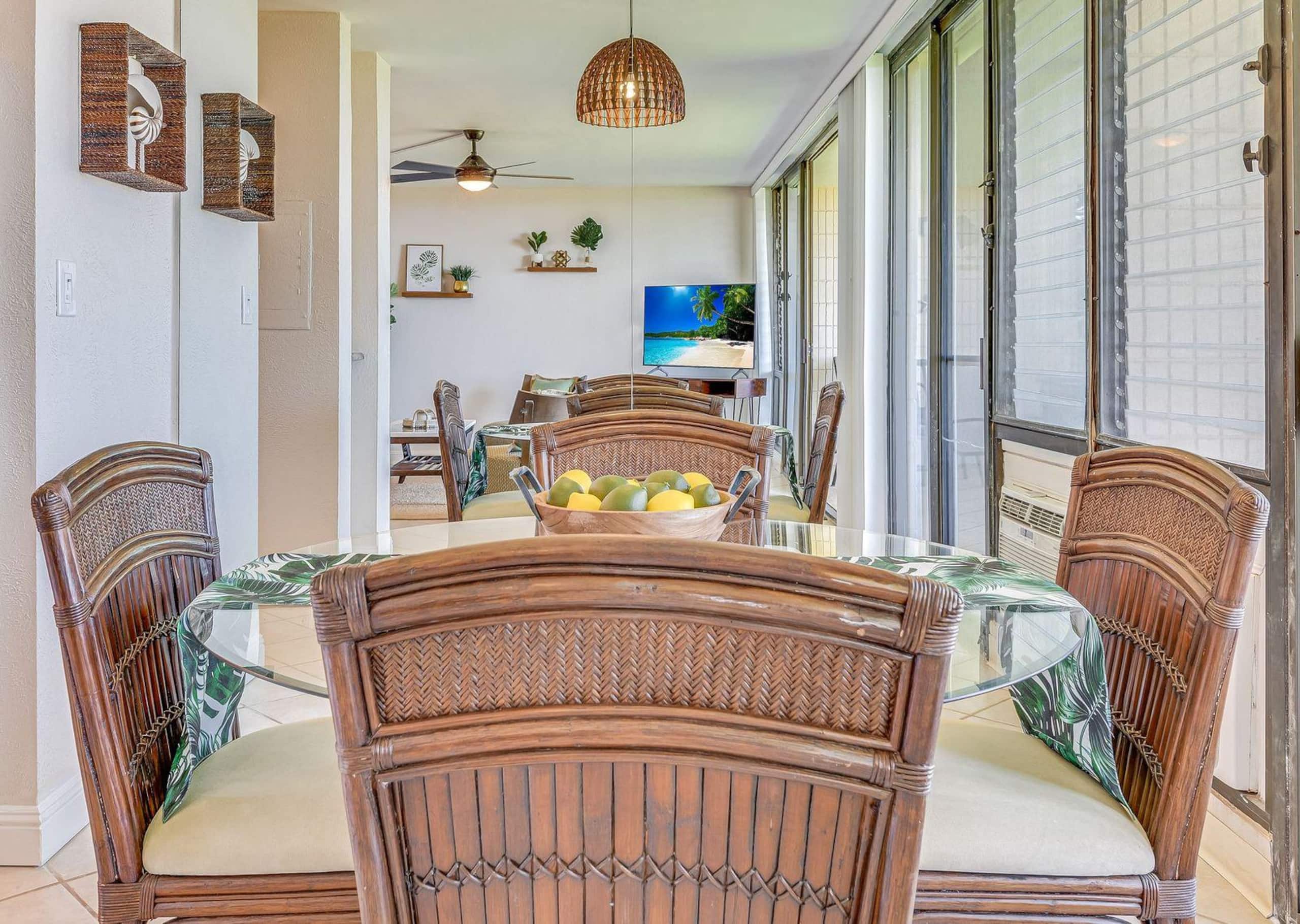 Condo in Kihei · ★4.86 · 1 bedroom · 2 beds · 1 bath - Image 14