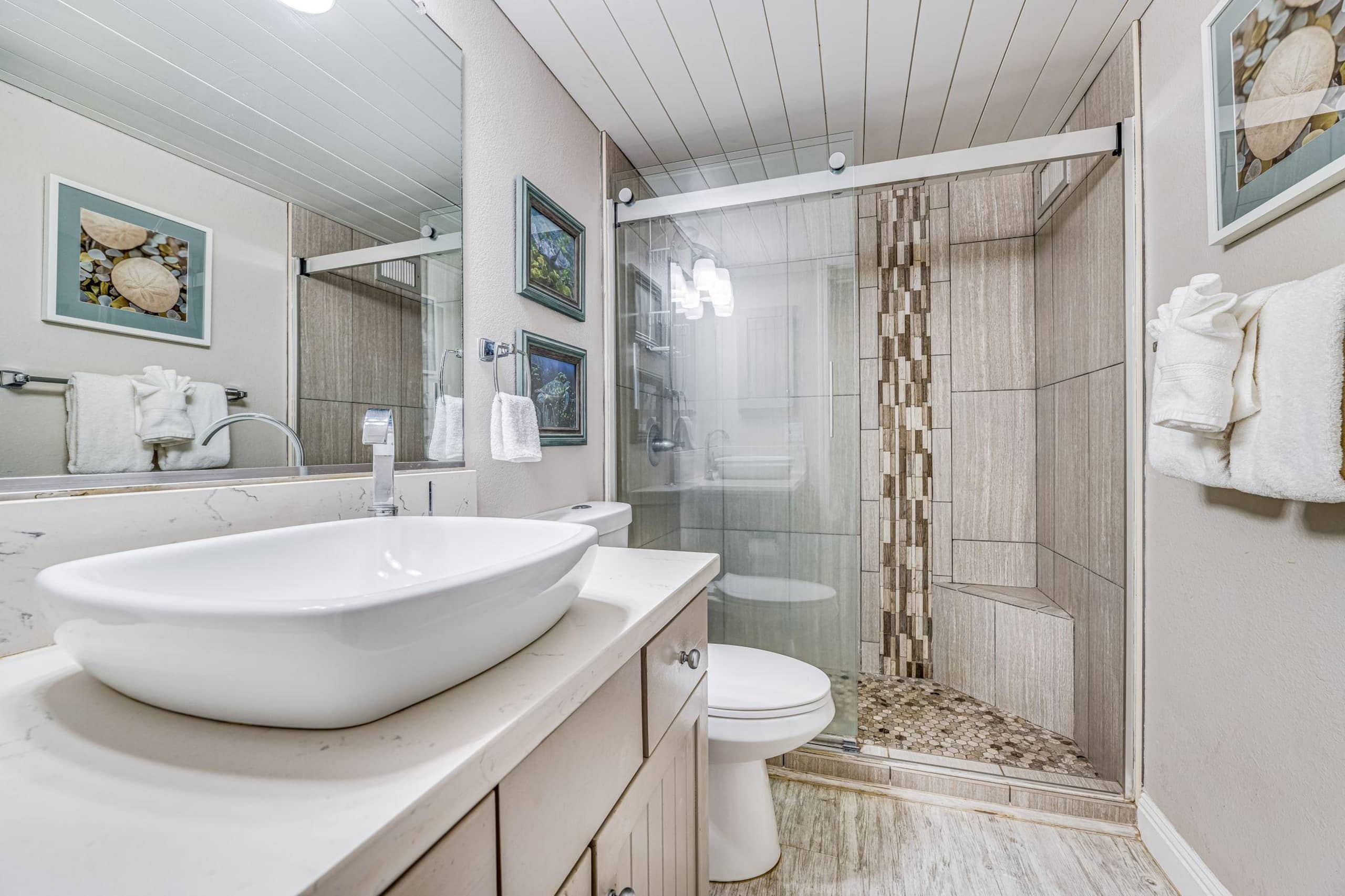 Condo in Kihei · ★4.82 · 2 bedrooms · 4 beds · 2 shared baths - Image 15