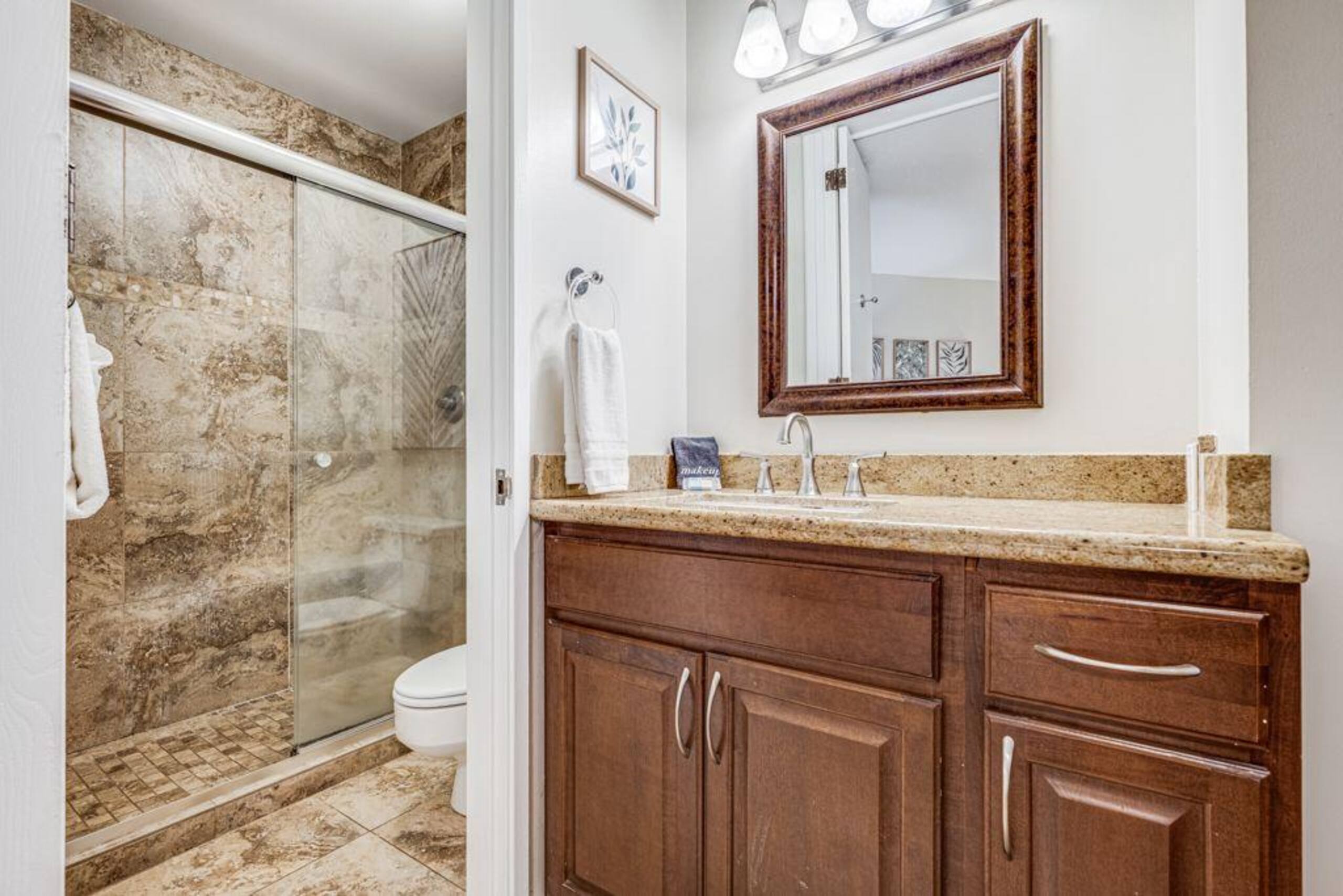 Condo in Kihei · ★5.0 · 2 bedrooms · 3 beds · 2 baths - Image 32