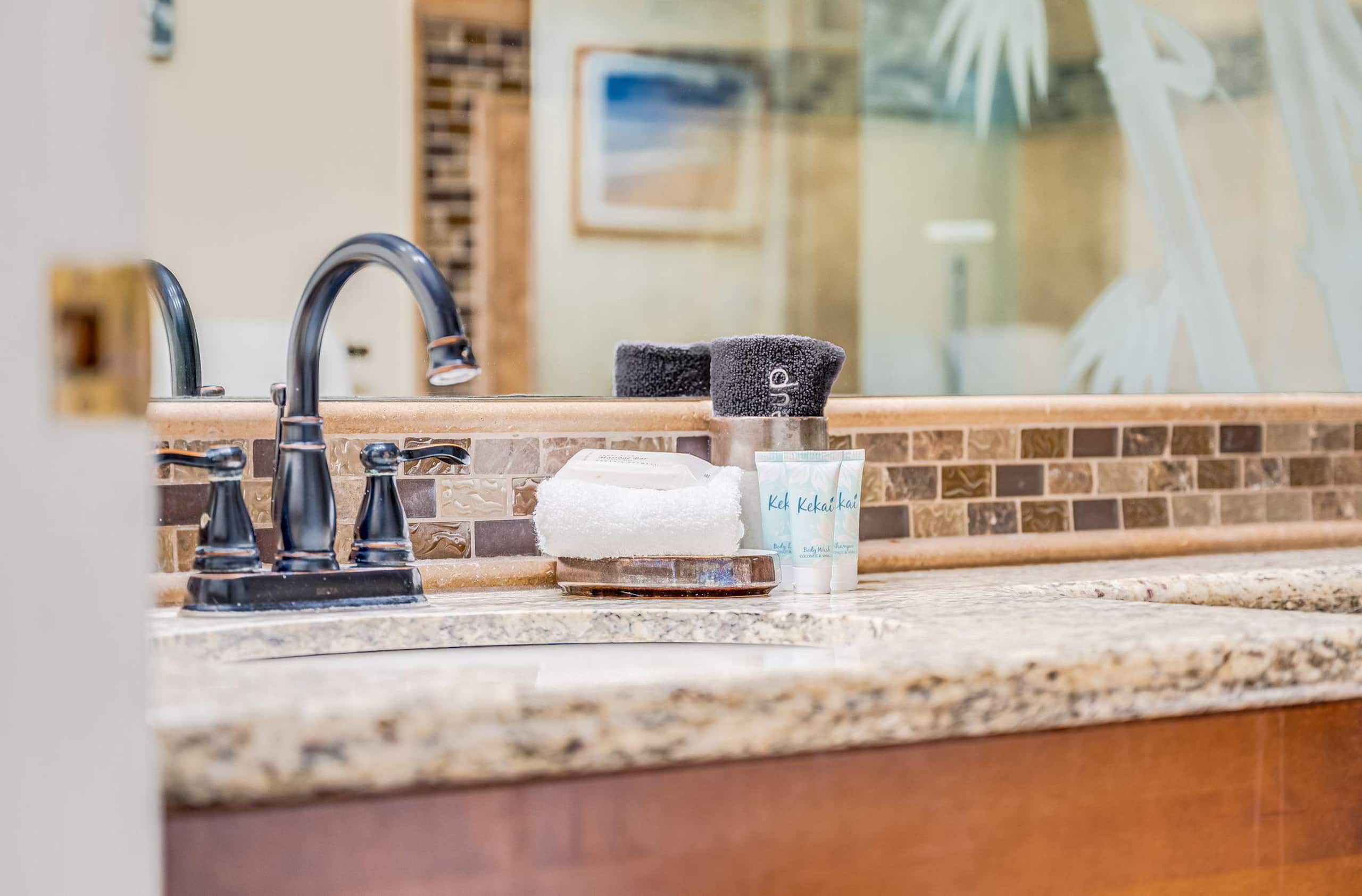 Condo in Kihei · ★4.82 · 1 bedroom · 2 beds · 1 shared bath - Image 19