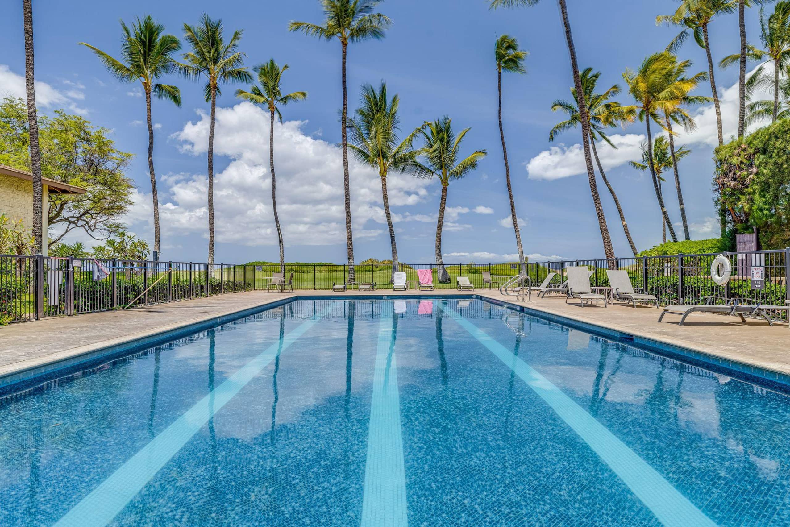 Condo in Kihei · ★4.82 · 1 bedroom · 2 beds · 1 shared bath - Image 5