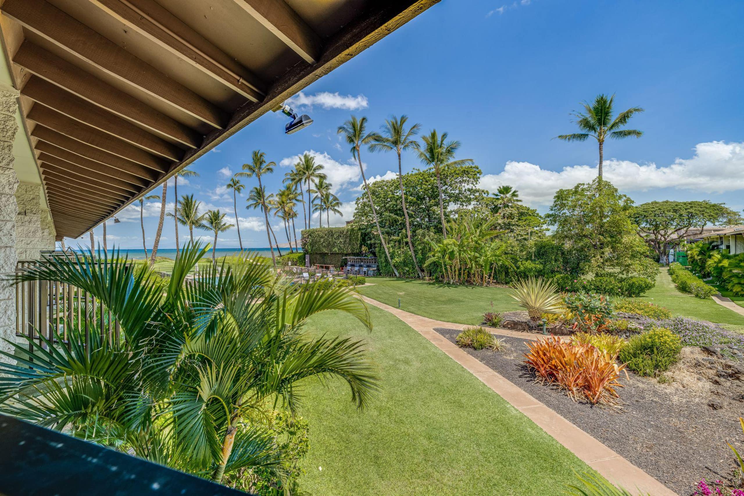 Condo in Kihei · ★4.82 · 1 bedroom · 2 beds · 1 shared bath - Image 20