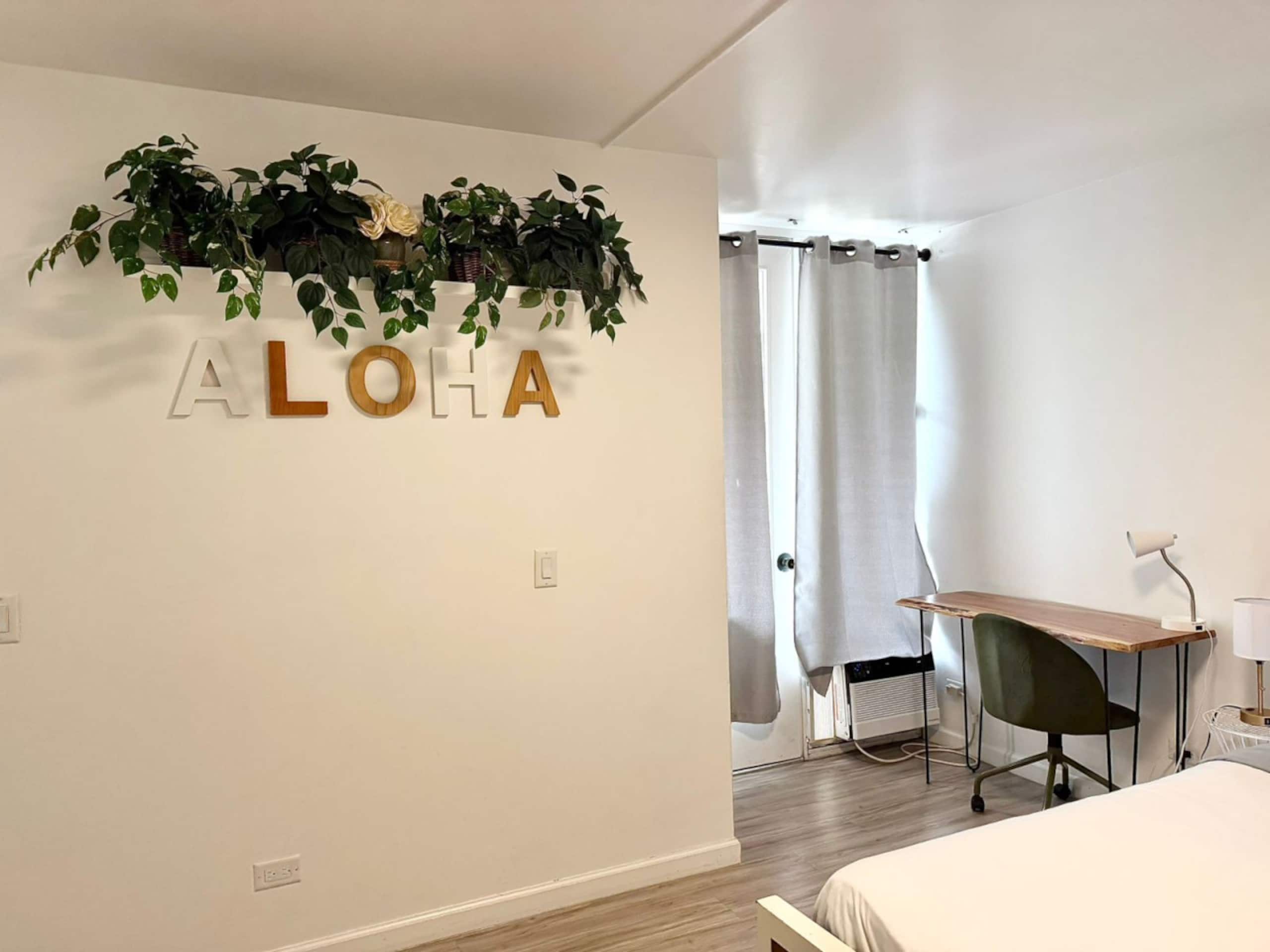 Condo in Honolulu · ★4.75 · 1 bedroom · 3 beds · 1 private bath - Image 20
