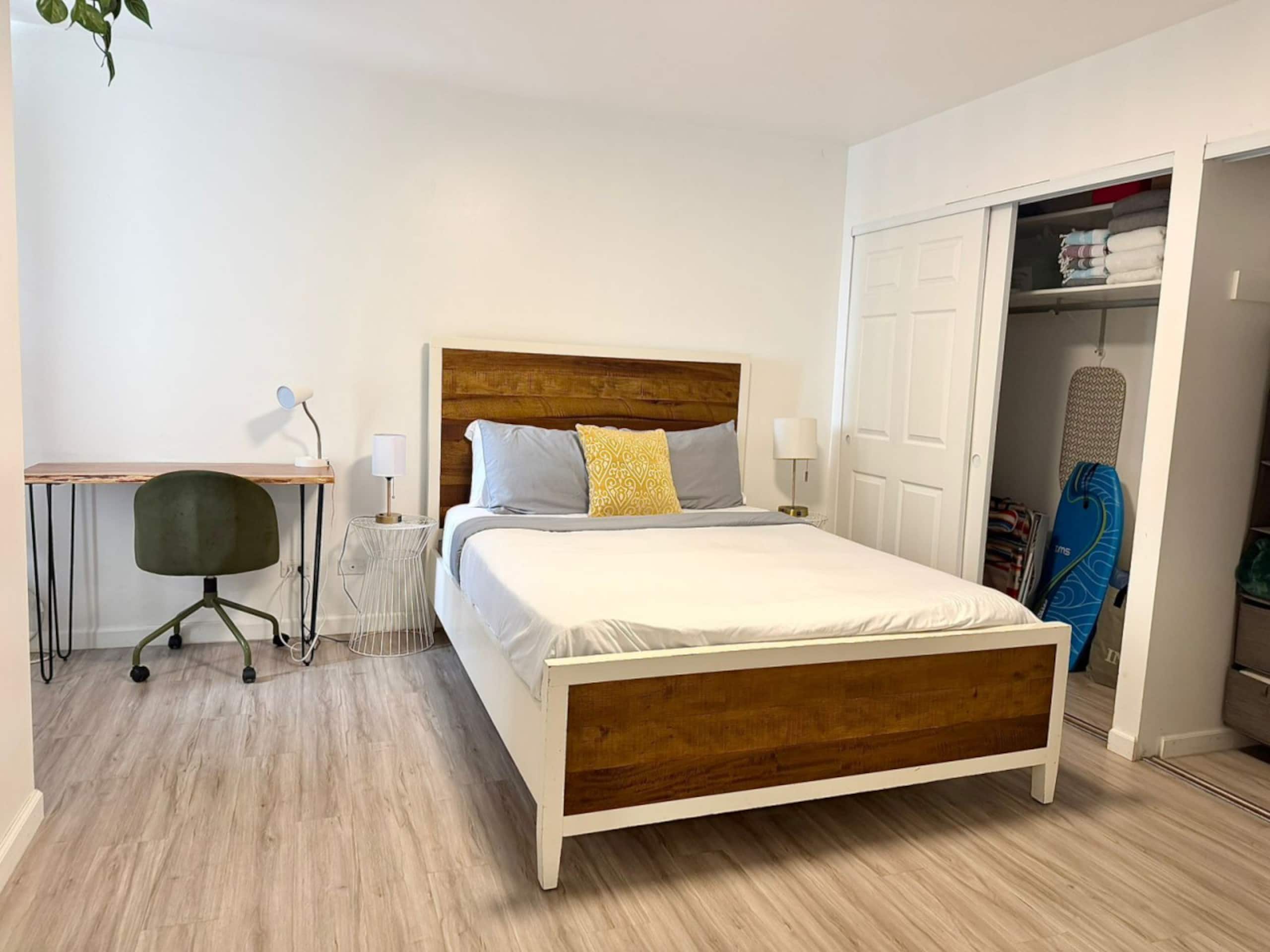 Condo in Honolulu · ★4.75 · 1 bedroom · 3 beds · 1 private bath - Image 18