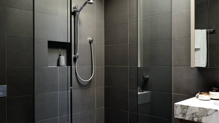 Bosisto Terrace gallery image 4