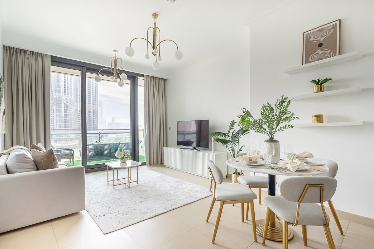 1 Bedroom Furnished Apartment with Burj Khalifa View | Burj Vista 4