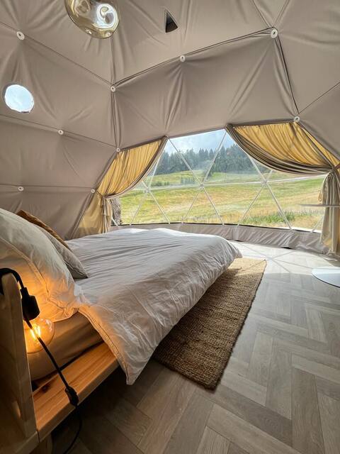 Edelfuchs Lodge Glamping Dome with Amazing Views