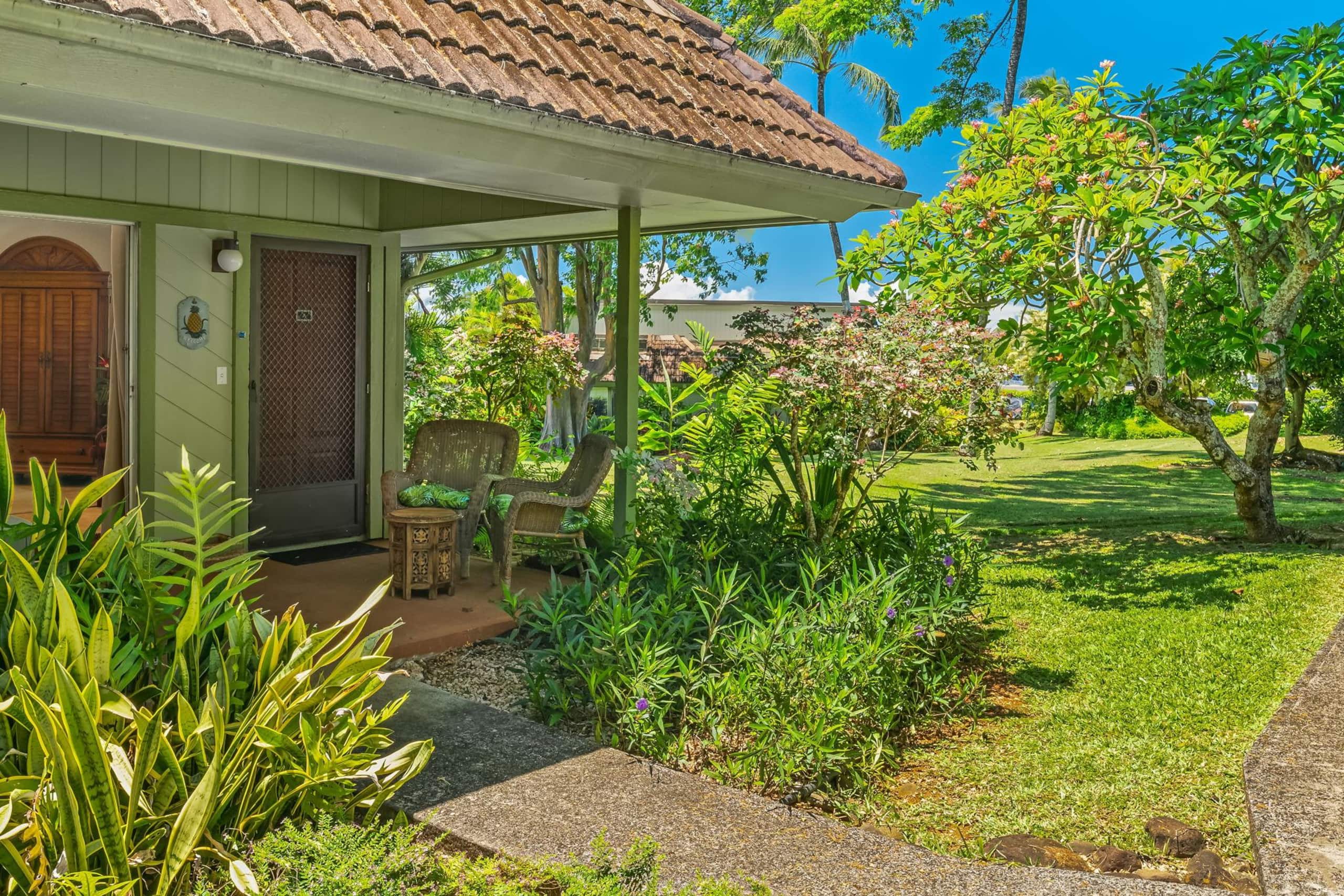 End Unit with Island Decor at Puamana 24A - Photo 18