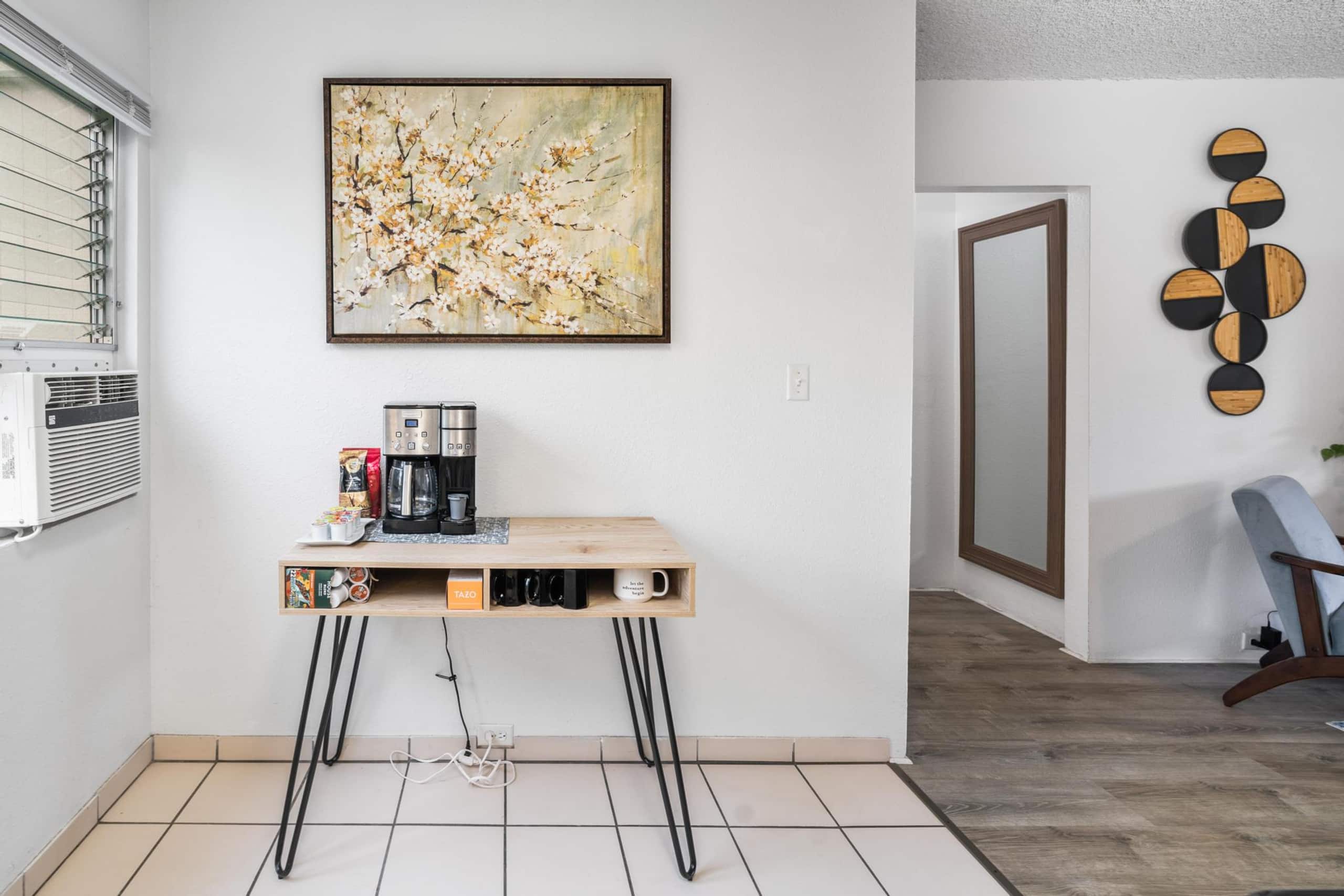Condo in Kailua-Kona · ★4.5 · 1 bedroom · 1 bed · 1 shared bath - Image 19