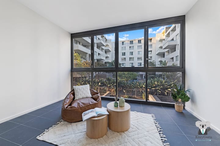 KozyGuru | Wentworth Point | 2B Cosy Apt