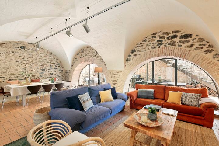 Garriguella- Roses – Pool Costa Brava House gallery image 2