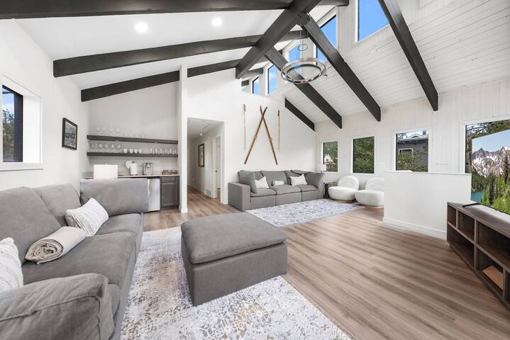 Jaunt Vacation Rentals managed Airbnb listing 3