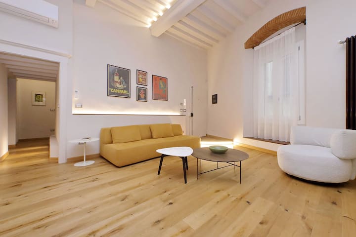 Modern & Spacious Retreat w/ Charming Expose Brick