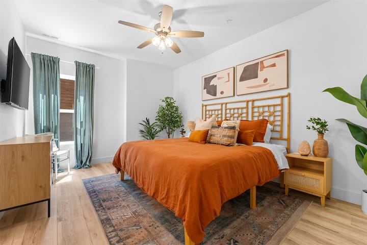 King Bedroom Suite # 2 with its own bath and 50" Smart TV with Roku at the bottom level