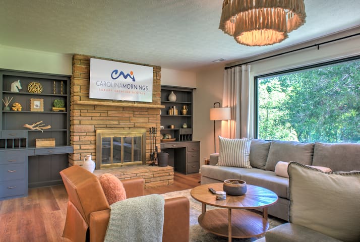 Stylish Ranch + Biltmore Pass, 8min to Asheville