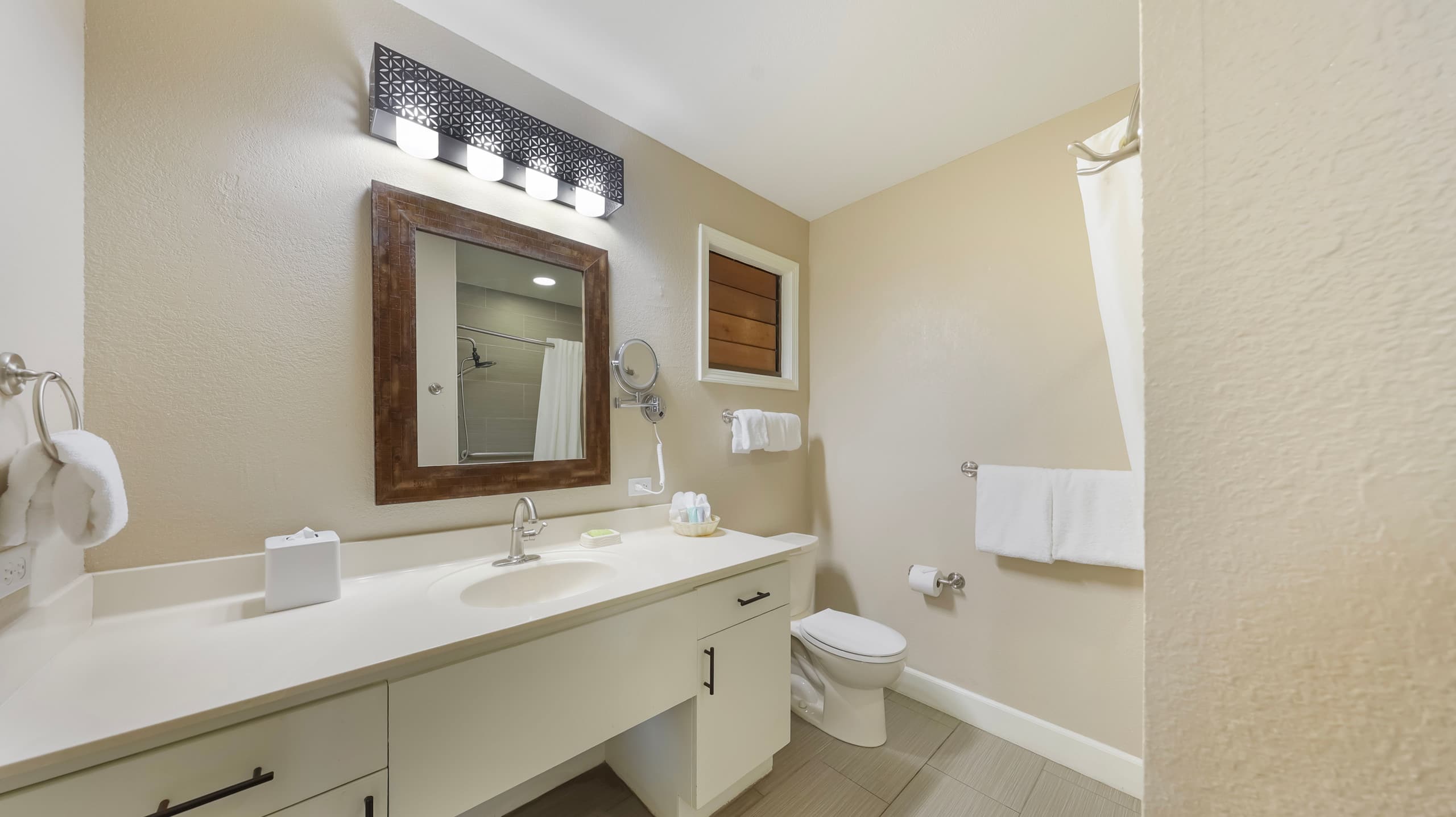 Condo in Kapaa · ★4.7 · 1 bedroom · 2 beds · 1 bath - Image 9