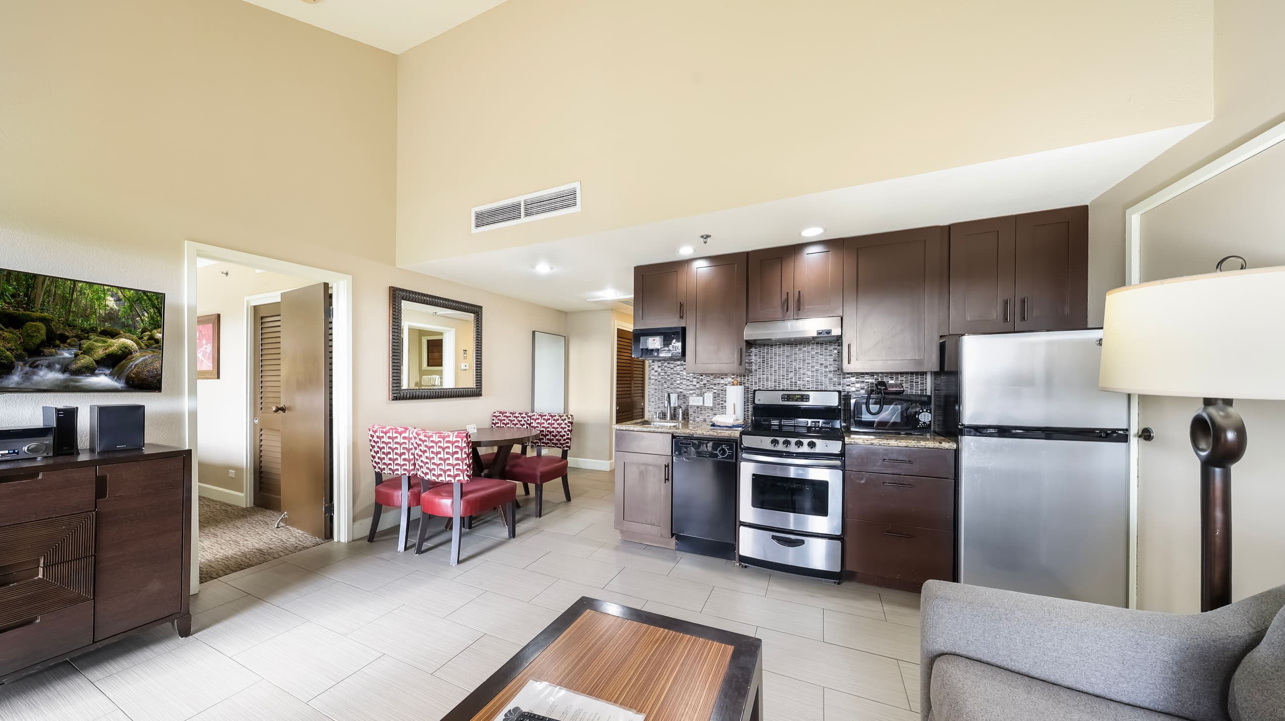 Condo in Kapaa · ★4.7 · 1 bedroom · 2 beds · 1 bath - Image 7