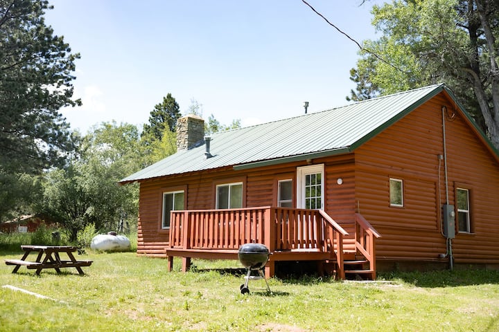 Creekside Chalet