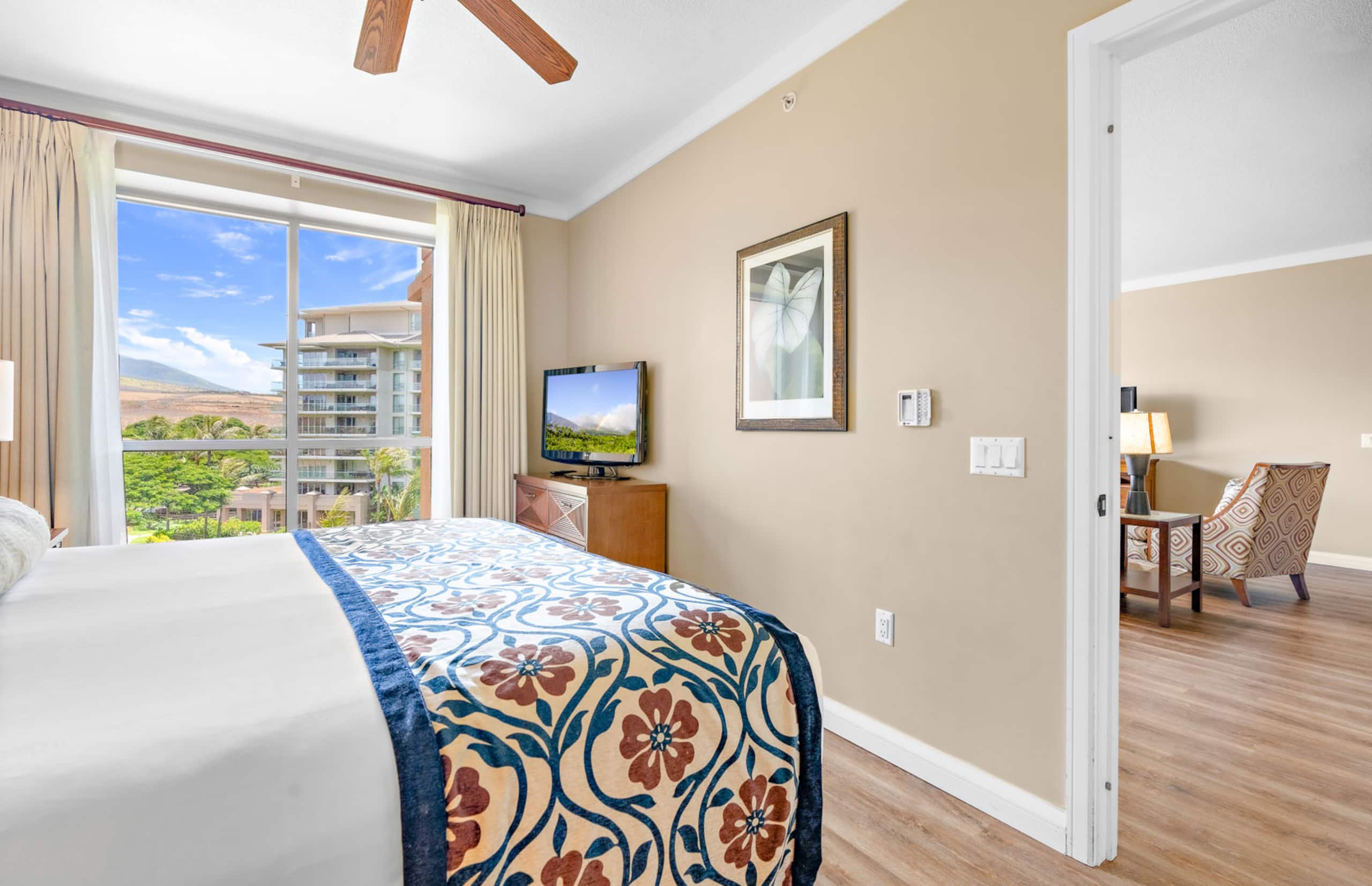 Condo in Lahaina · ★4.67 · 2 bedrooms · 3 beds · 2 baths - Image 22